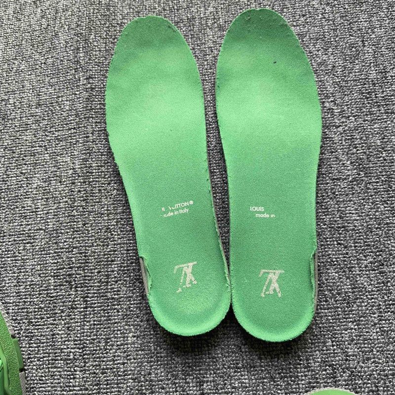 Louis Vuitton Louis Vuitton Low-Top Sneakers in Gray Green -2508 Size US 9.5 / EU 42-43 - 8 Thumbnail