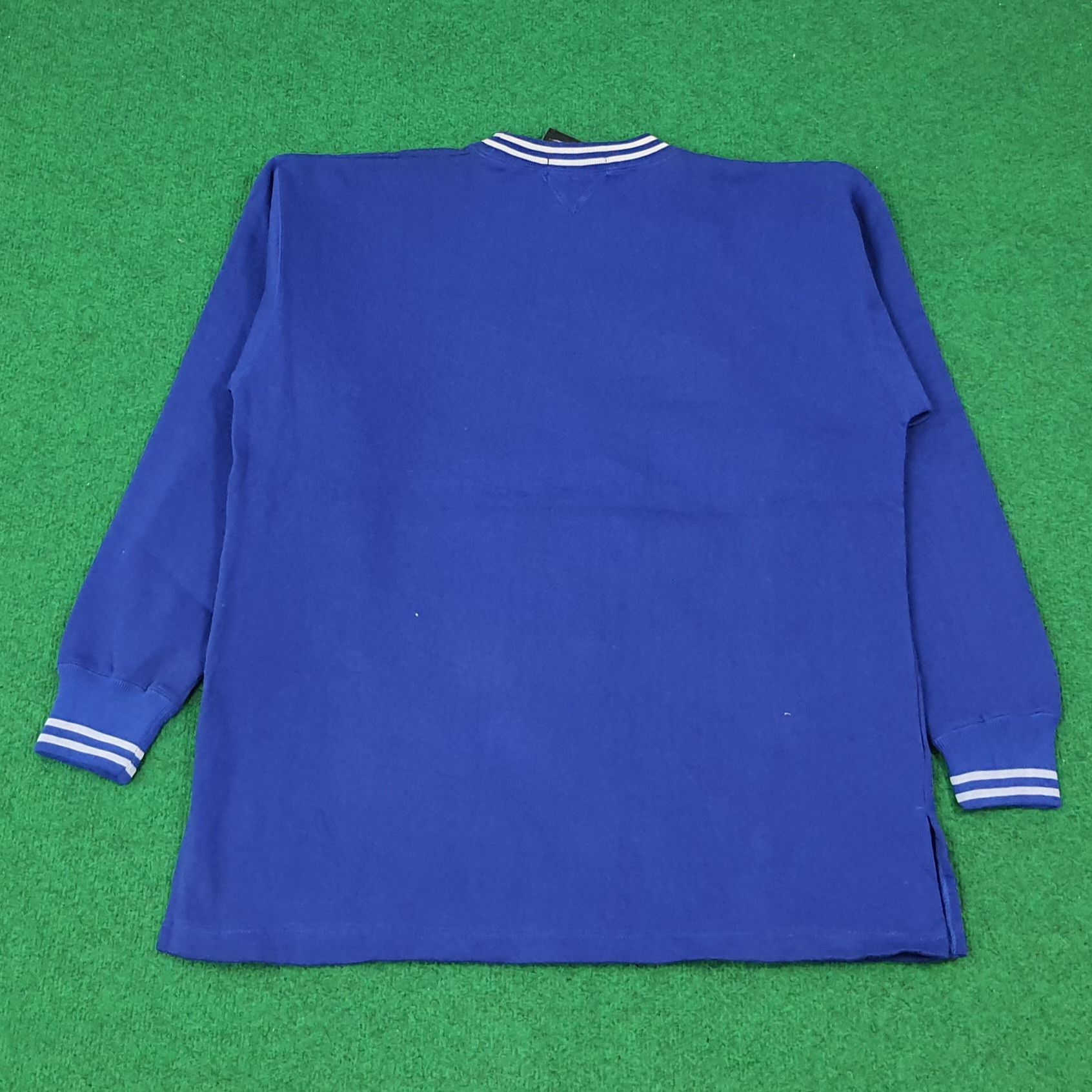 Vintage Vintage Alien Visitor Streetwear Sweatshirt C271N23 Size US L / EU 52-54 / 3 - 3 Thumbnail