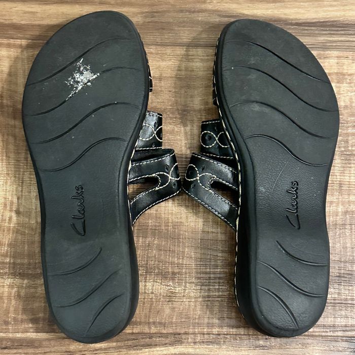 clarks botanic slide black