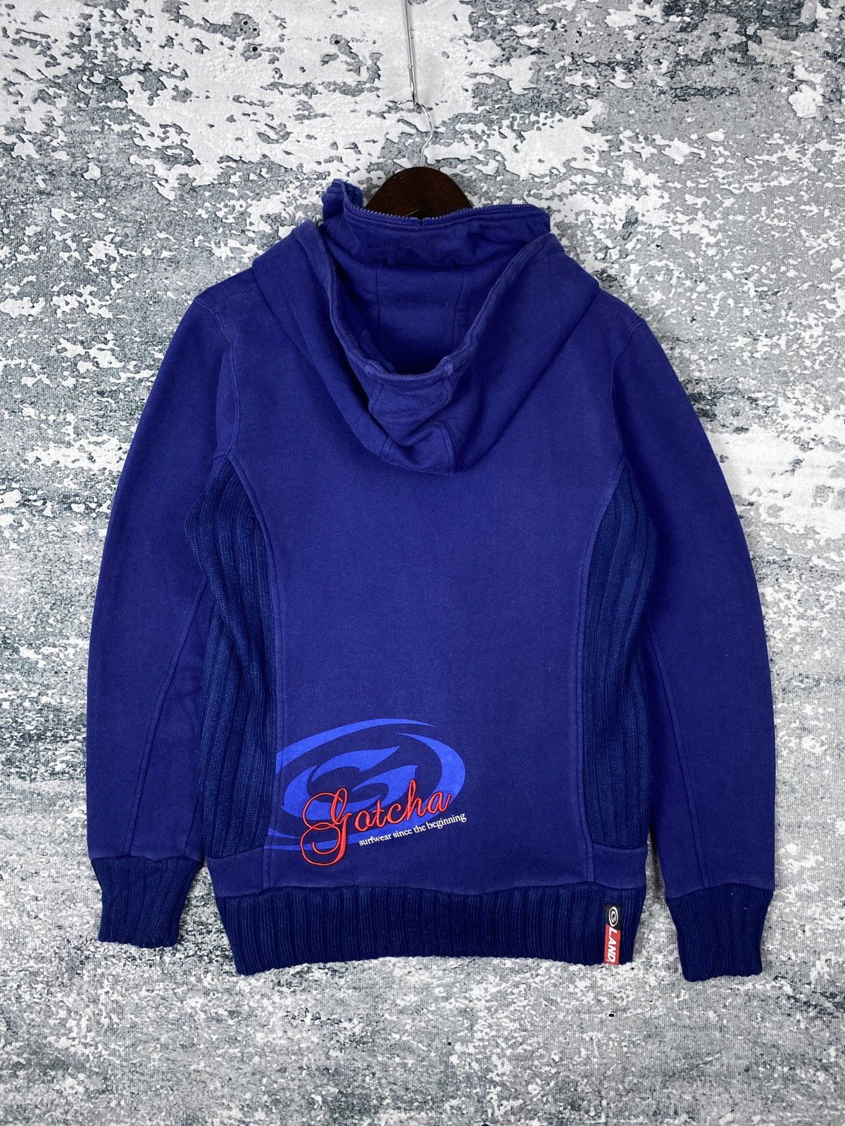 Gotcha Vintage Gotcha Zip Up Sweatshirts Size US M / EU 48-50 / 2 - 6 Thumbnail