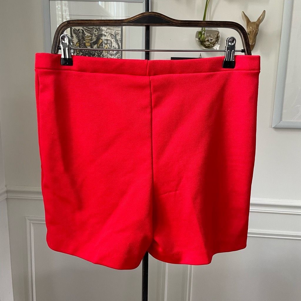 Vintage Vintage Polyester Red Pull On Shorts L 12 5” Size 34" / US 12 / IT 48 - 2 Thumbnail