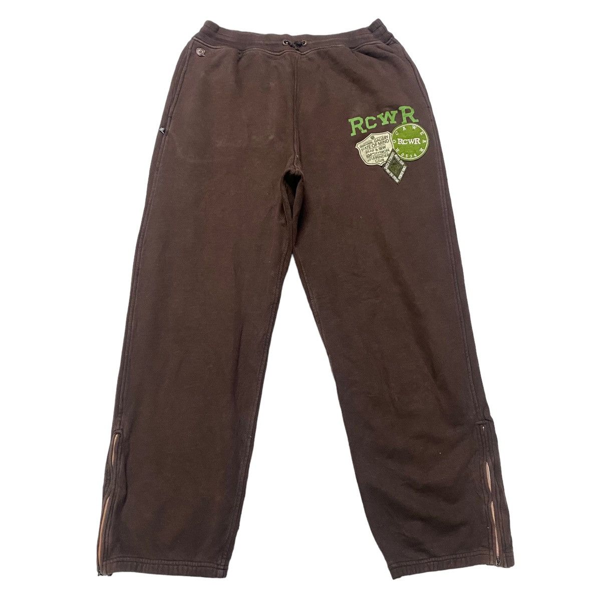 image of Rocawear Sweatpants Baggy Sunfaded in Brown, Men's (Size 34)