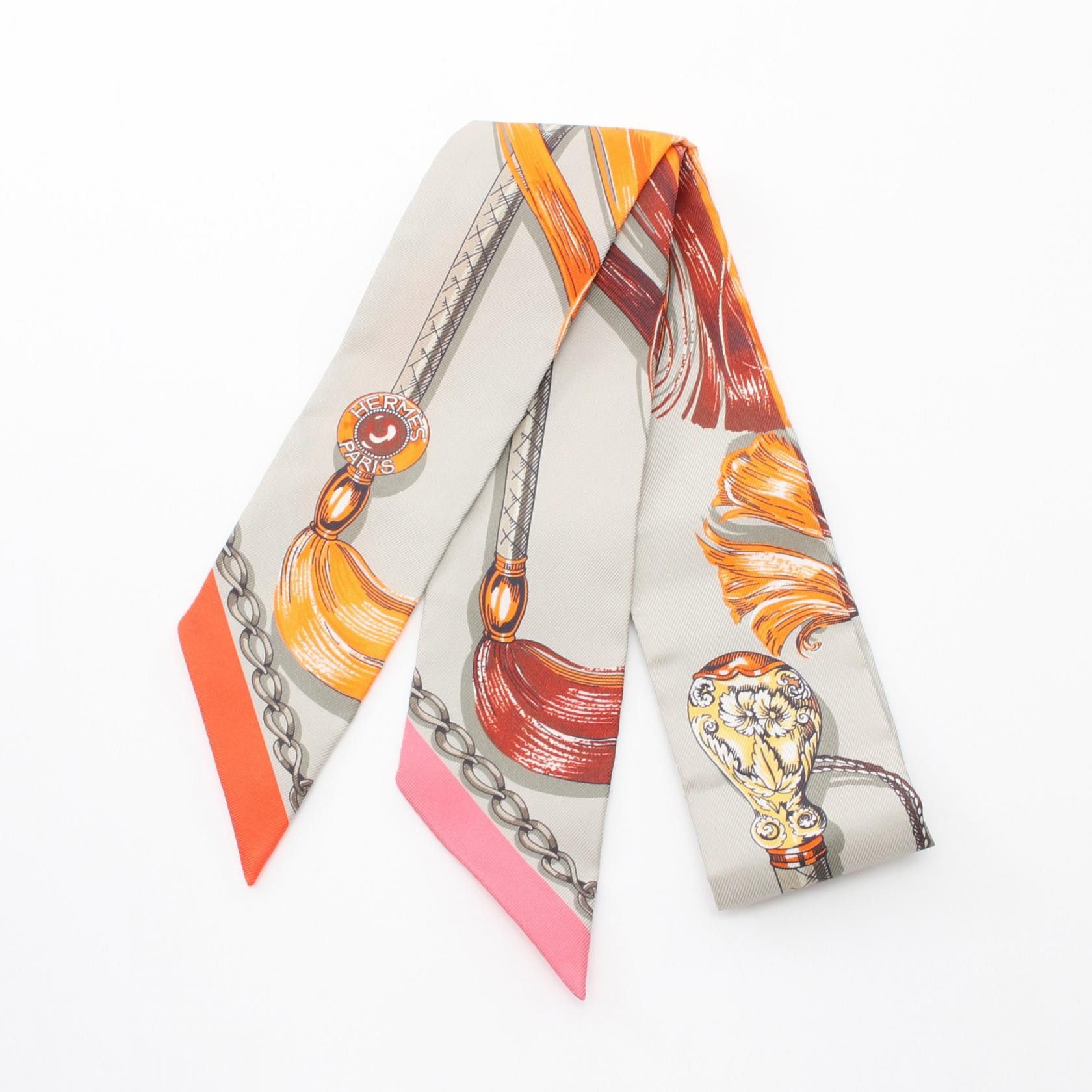 Hermes Hermes Cavalcades Twilly Silk Scarf Canvas Scarf in Excellent Condition Size ONE SIZE - 1 Thumbnail