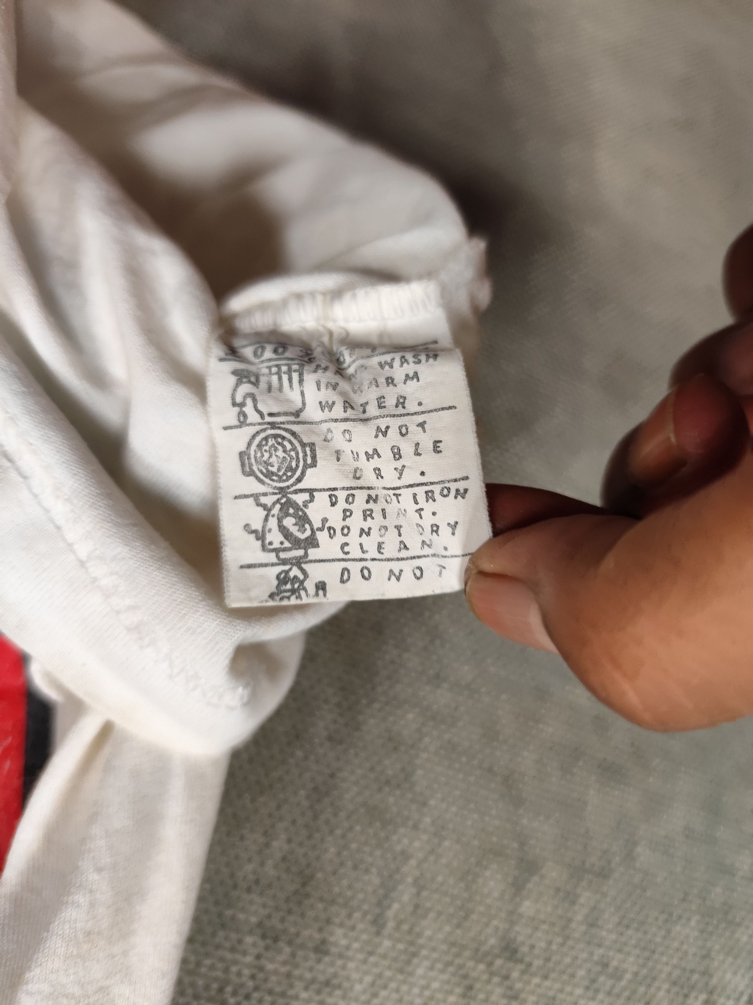 Mambo × Vintage vintage 90s t shirt mambo made in australia Size US S / EU 44-46 / 1 - 7 Thumbnail