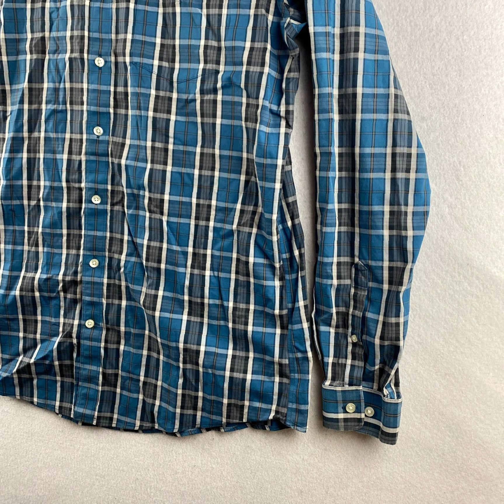 Eddie Bauer Eddie Bauer Button-Up Shirt Mens XL Tall Blue Plaid Wrinkle Free Classic Fit Size US XL / EU 56 / 4 - 7 Thumbnail