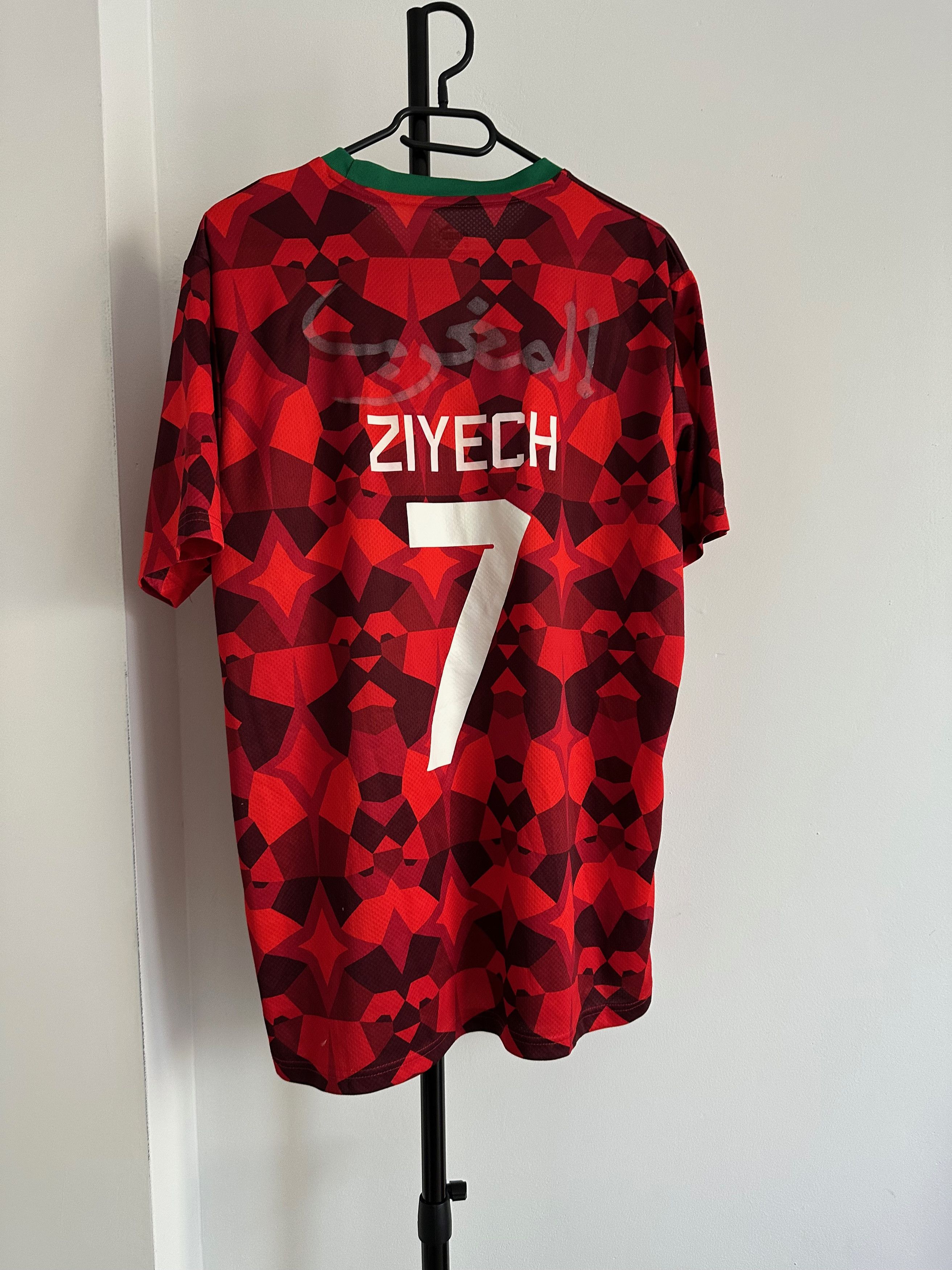 Puma 2023 Morocco Puma Home #7 Ziyech soccer football jersey Size US XL / EU 56 / 4 - 8 Thumbnail