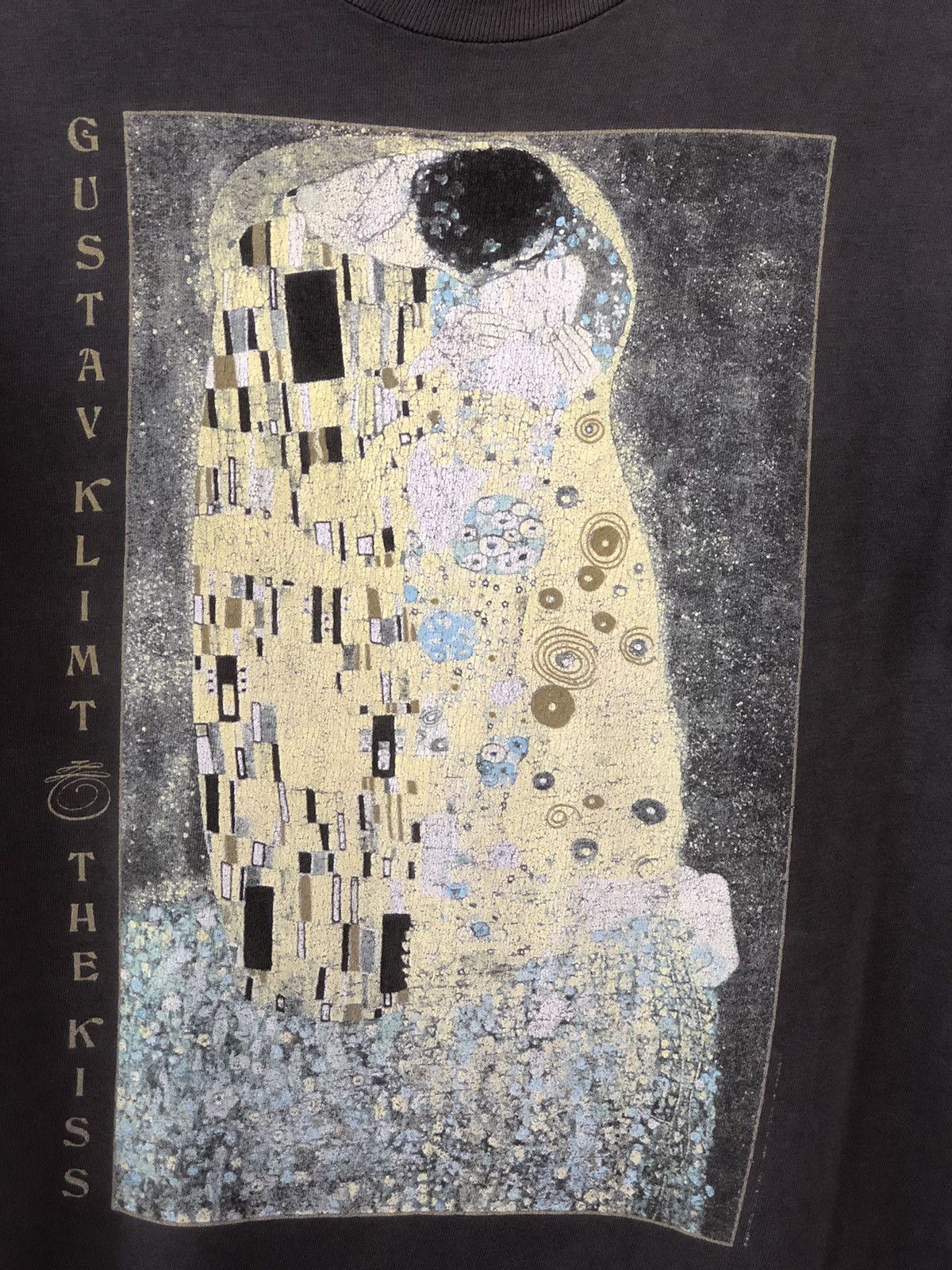 Vintage 📍THE KISS 💥GUSTAV KLIMT 💥Vintage 90s Size US L / EU 52-54 / 3 - 3 Thumbnail
