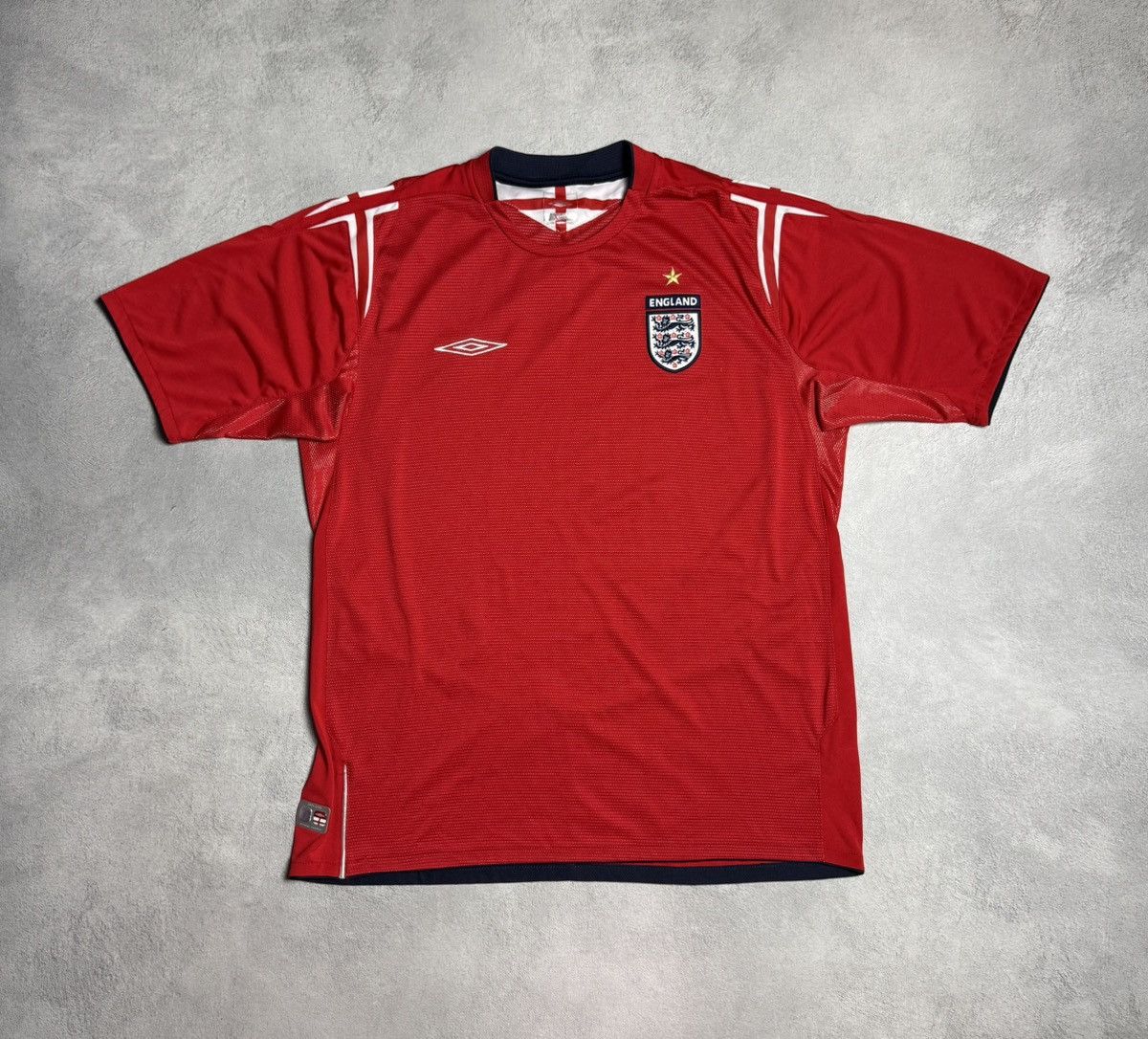 Umbro England 2004 2006 Home Football Shirt Soccer Jersey Umbro Size US XL / EU 56 / 4 - 1 Thumbnail