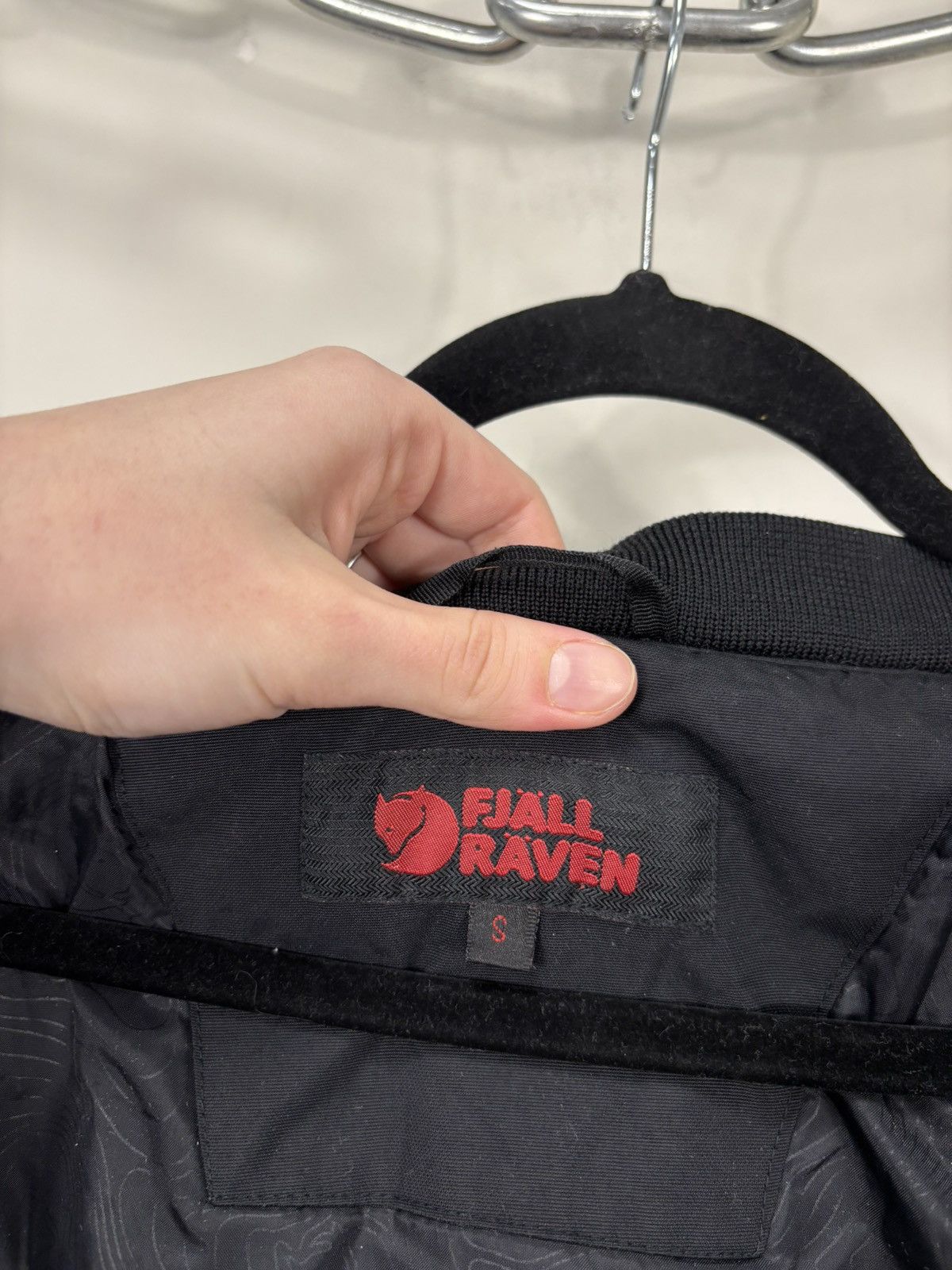 Fjallraven Fjallraven Kodiak Men’s Hydratic Black Hooded Parka Jacket Size US S / EU 44-46 / 1 - 16 Thumbnail