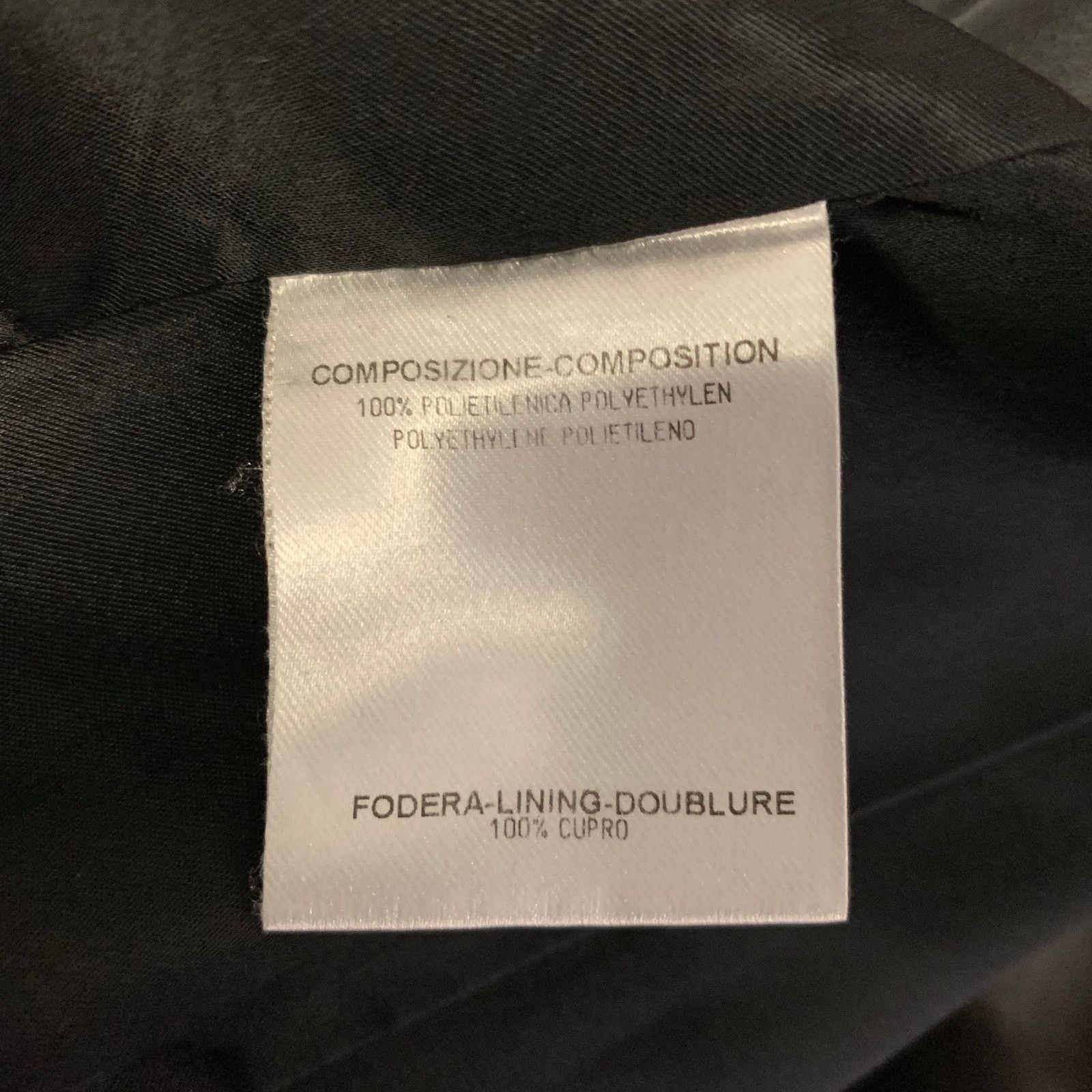 Alexander McQueen ALEXANDER MCQUEEN Grey Polyethylene Double Breasted Coat M Size M / US 6-8 / IT 42-44 - 8 Thumbnail
