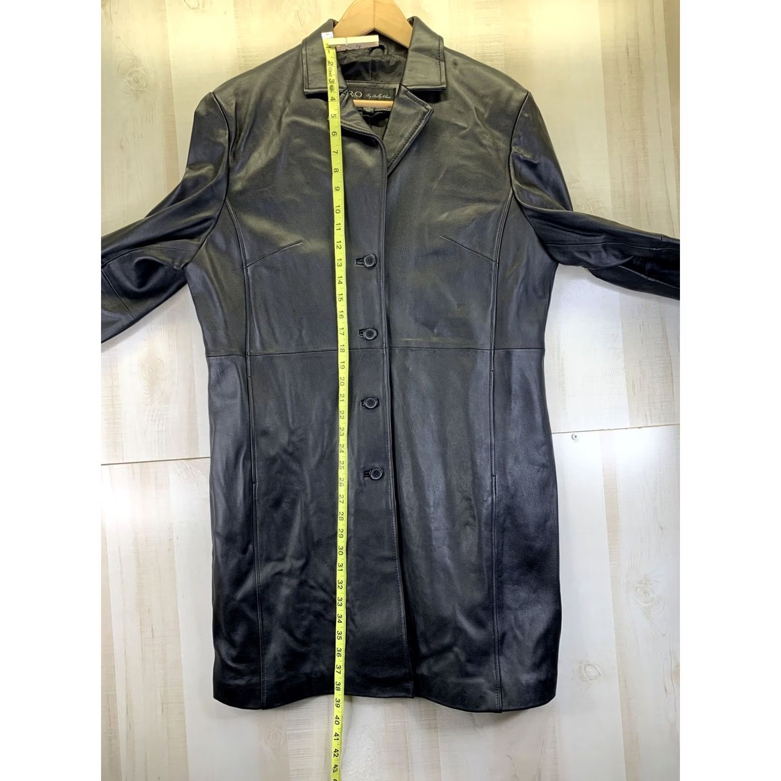 Vintage R & O by Deilly Ohnes Black Genuine Leather Trenchcoat Women’s XL NWT Coat, Trench, Long Sleeve, Button Closure, Casua l, Fall Winter Spring, Women Size XL / US 12-14 / IT 48-50 - 6 Thumbnail
