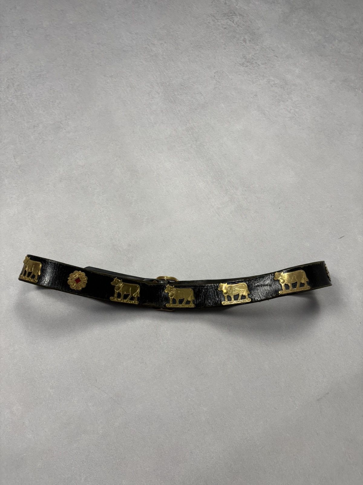 Vintage Vintage Etro Style Black Leather Belt Gold Animal Studs Boho Size ONE SIZE - 3 Thumbnail