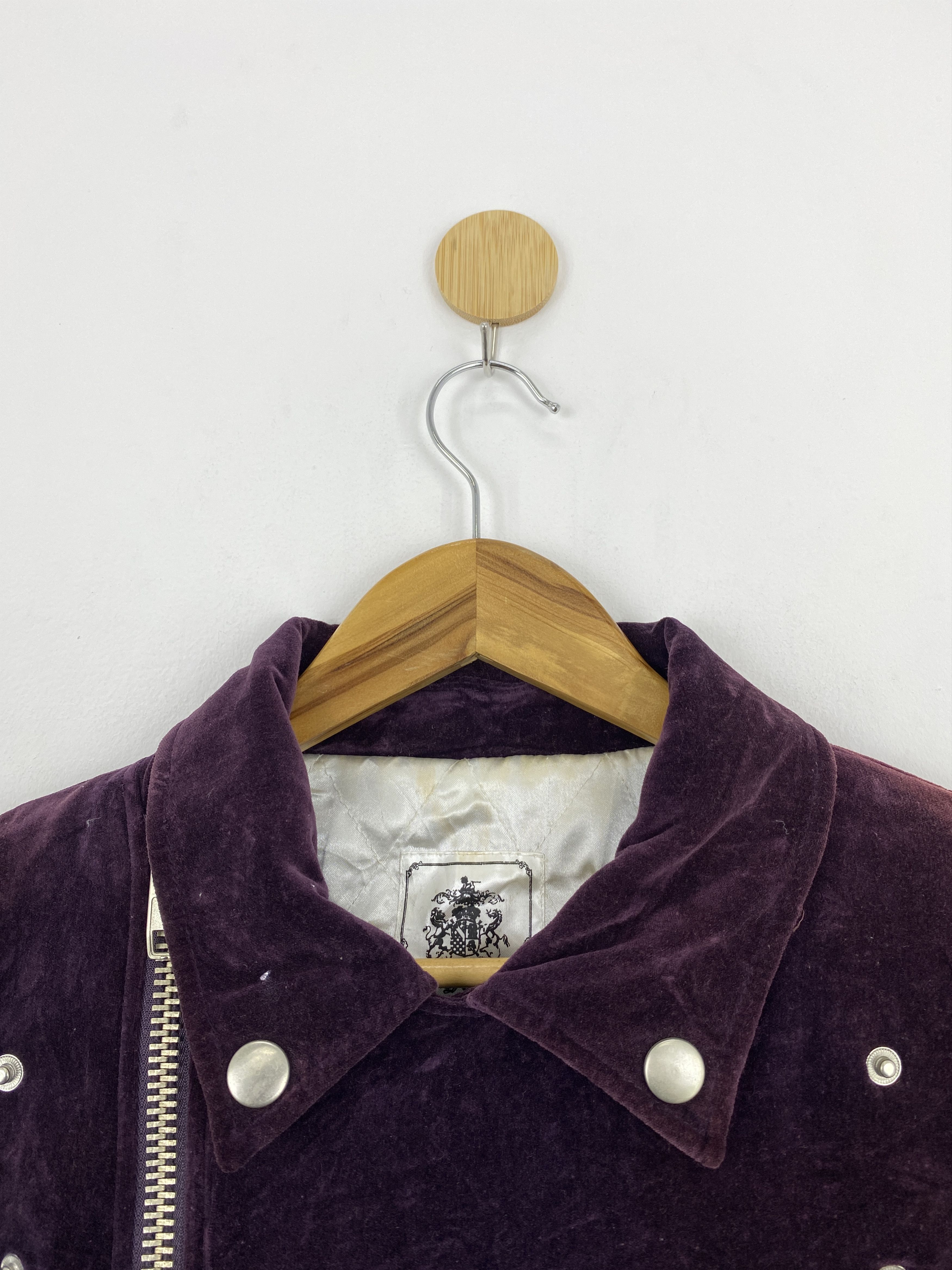 Japanese Brand Vintage Japanese Brand Avant Garde Velvet Jacket J1750 Size US M / EU 48-50 / 2 - 6 Thumbnail