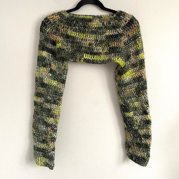 Handmade Hand Crochet Green Shrug / Arm Warmers - great for layering! Size S / US 4 / IT 40 - 6 Thumbnail