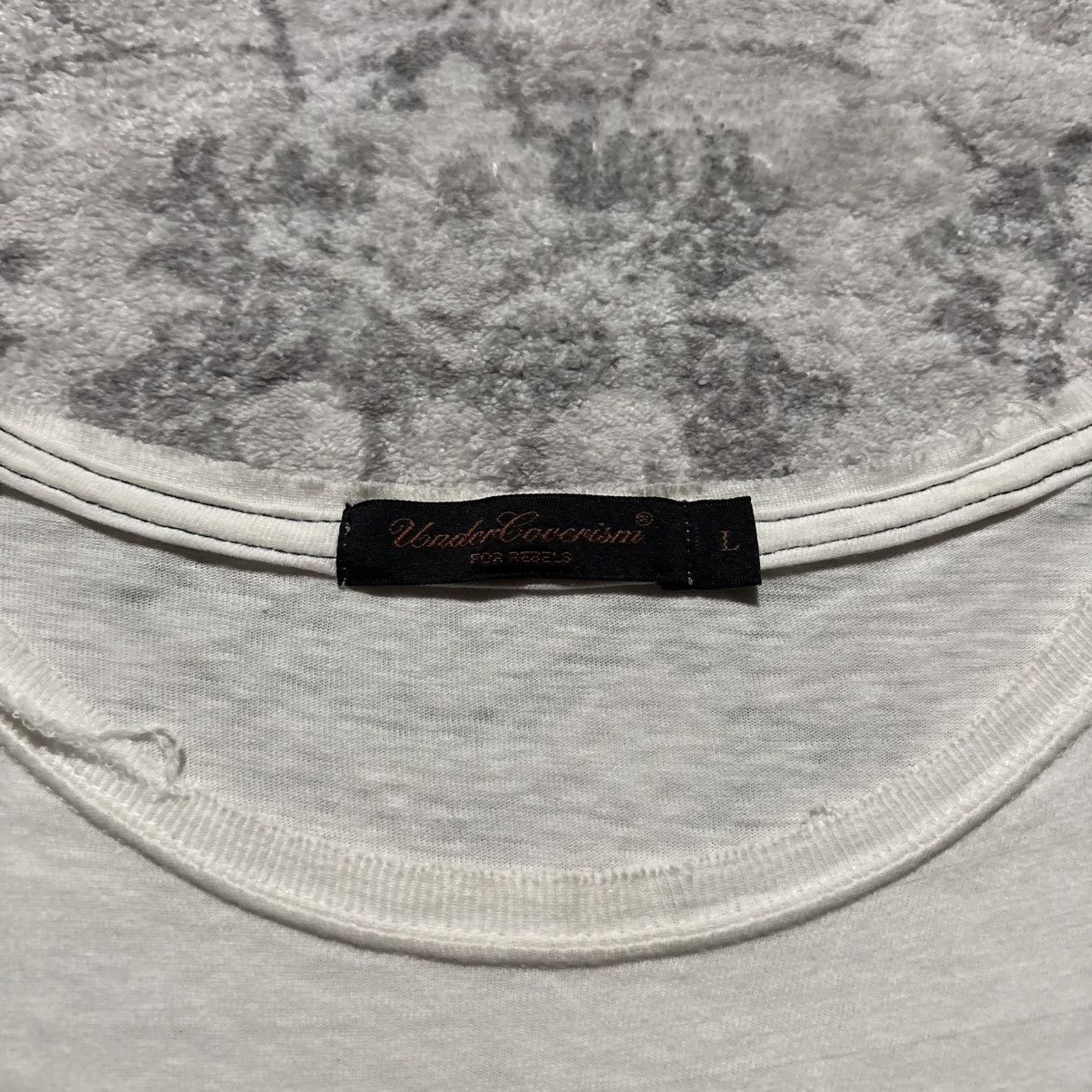 Undercover Undercover SS03 Scab Flat Earth Eagle Graphic T-Shirt | L Size US L / EU 52-54 / 3 - 3 Thumbnail