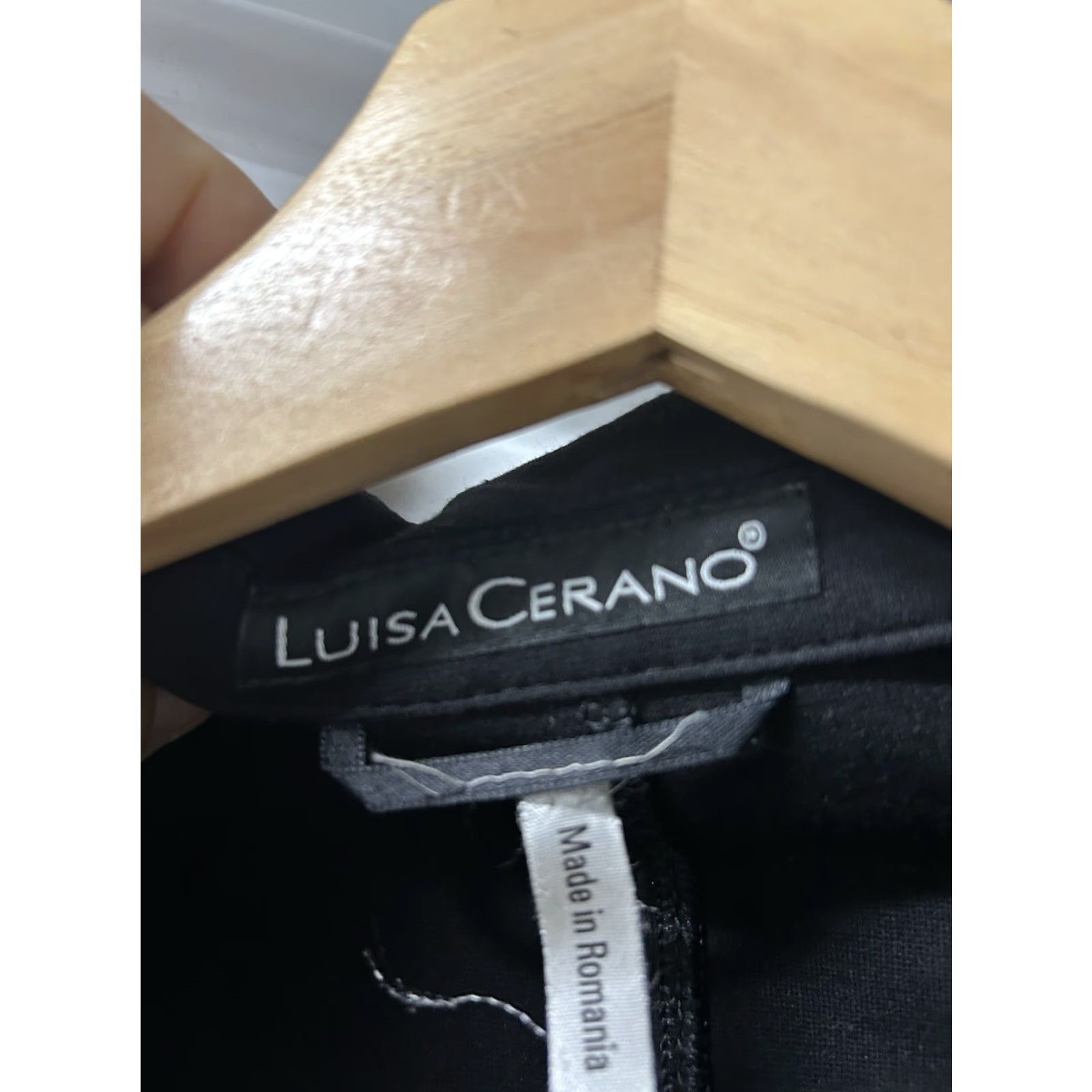 Vintage Womens LUISA CERANO Designer Black Long Sleeve Jacket Size 2 Short Blazer Button Mens? Women? Size XS / US 0-2 / IT 36-38 - 6 Thumbnail