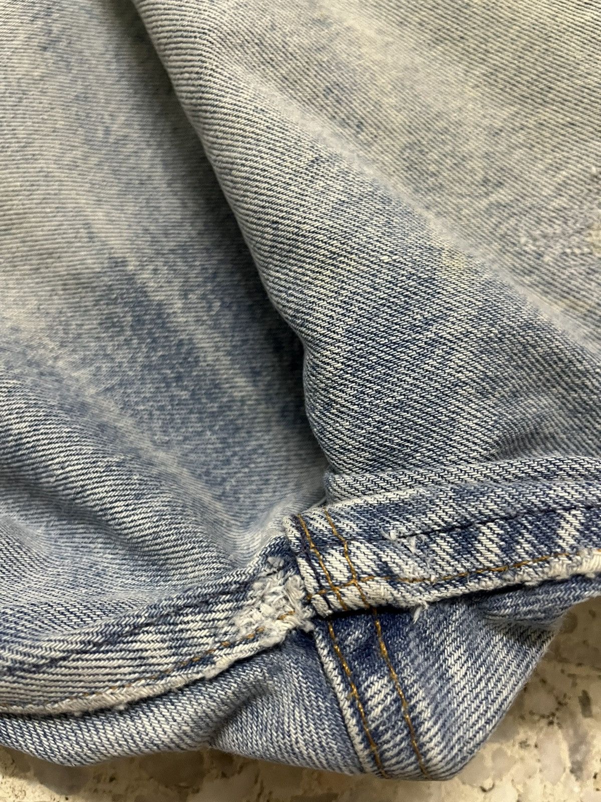 Levi's Rare 90a Levi’s 501XX Light Blue Wash Distressed Vintage Size US 31 - 14 Thumbnail