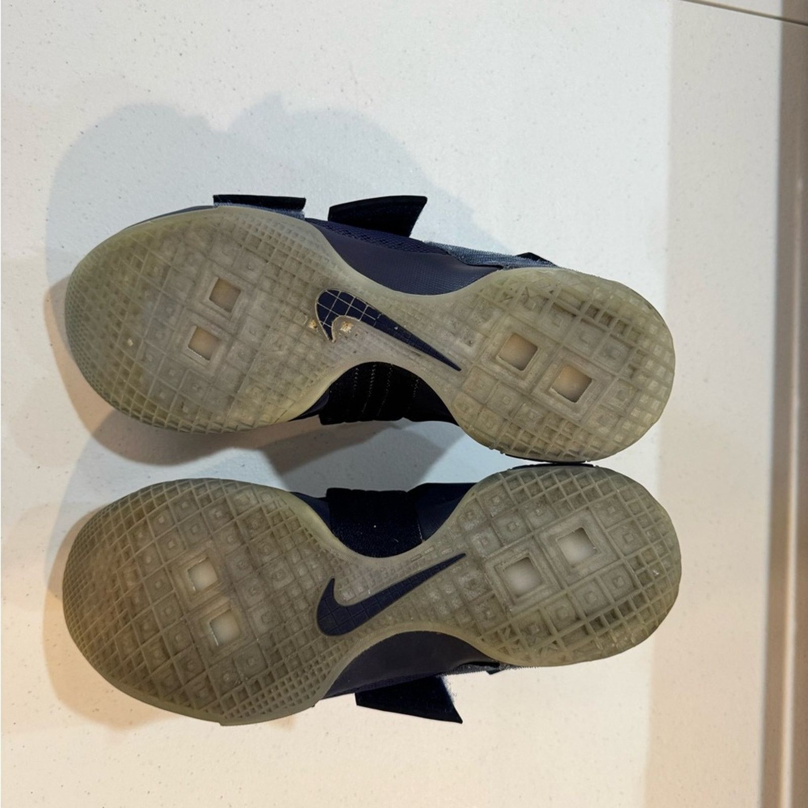 Nike Nike LeBron Basketball Shoes w/ Velcro Straps & Suede Finish Size US 12 / EU 45 - 5 Thumbnail