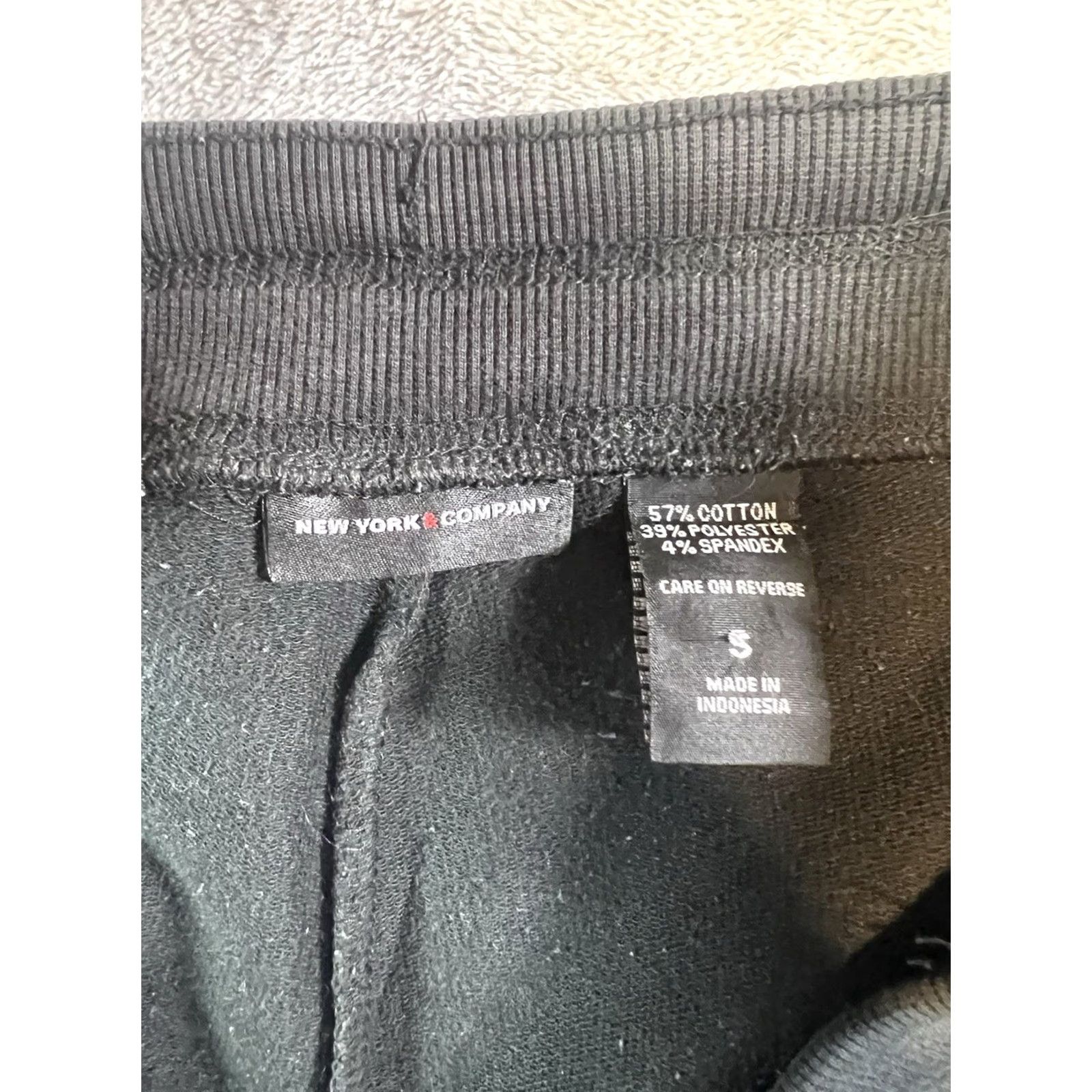 Vintage NY Apparel Sweatpants Womens Small Black 30x27 Pockets Cotton Blend Stretch Athletic Size 28" / US 6 / IT 42 - 4 Thumbnail