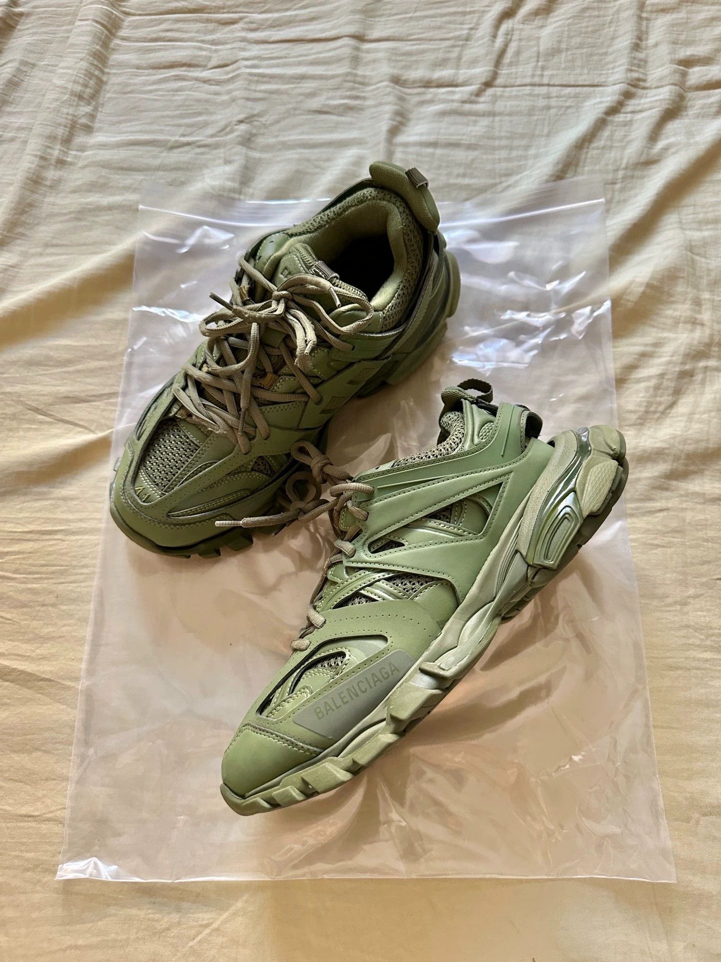 Balenciaga Balenciaga Track 1.0 Men's Olive Green 41 Sneakers Size US 8 / EU 41 - 1 Thumbnail