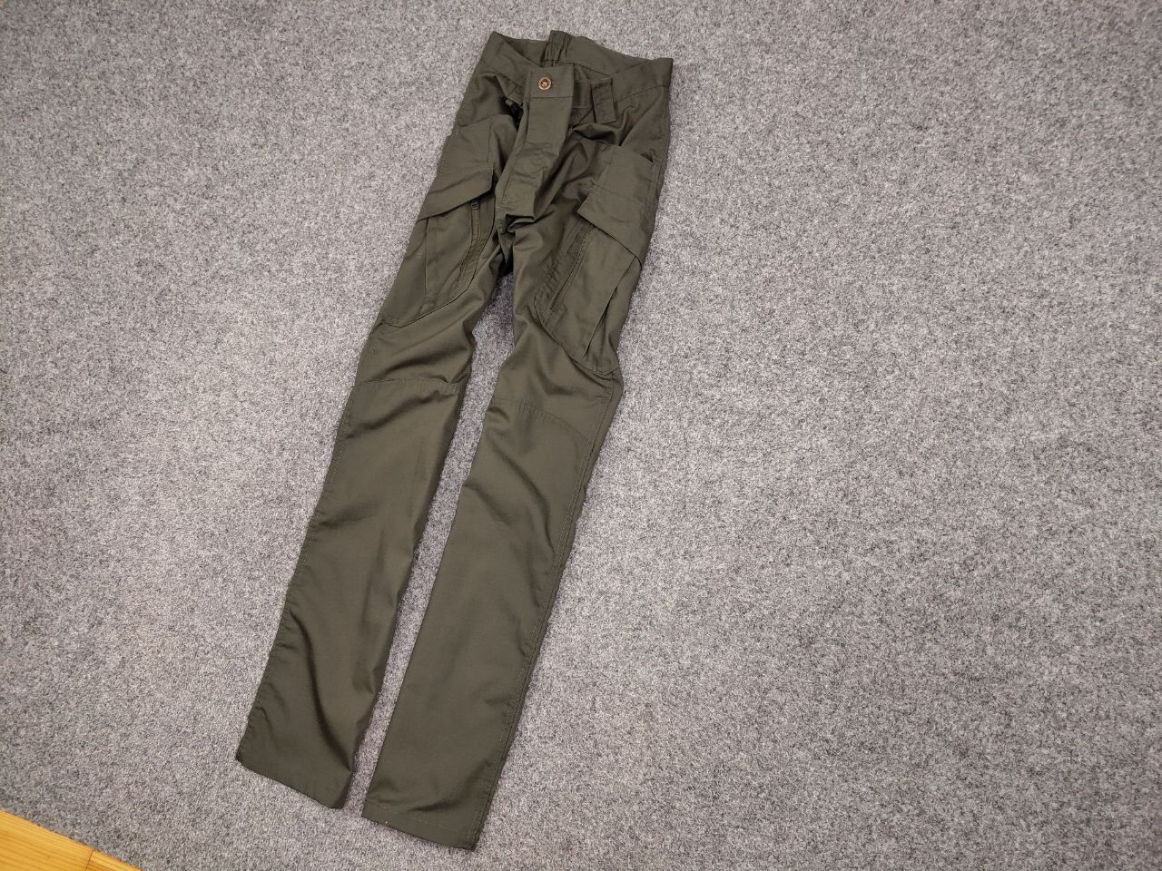 Japanese Brand Vintage 90's Japan Military Tactical Olive Cargo Pants Size US 32 / EU 48 - 3 Thumbnail