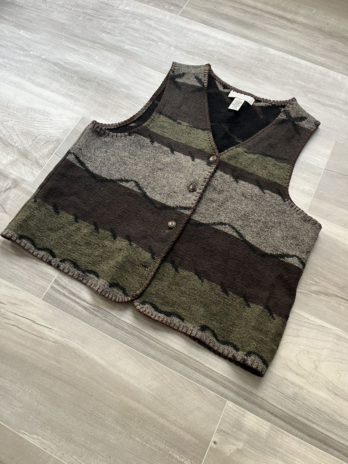 Vintage Vintage Wool Vest Size: Large Size US L / EU 52-54 / 3 - 4 Thumbnail
