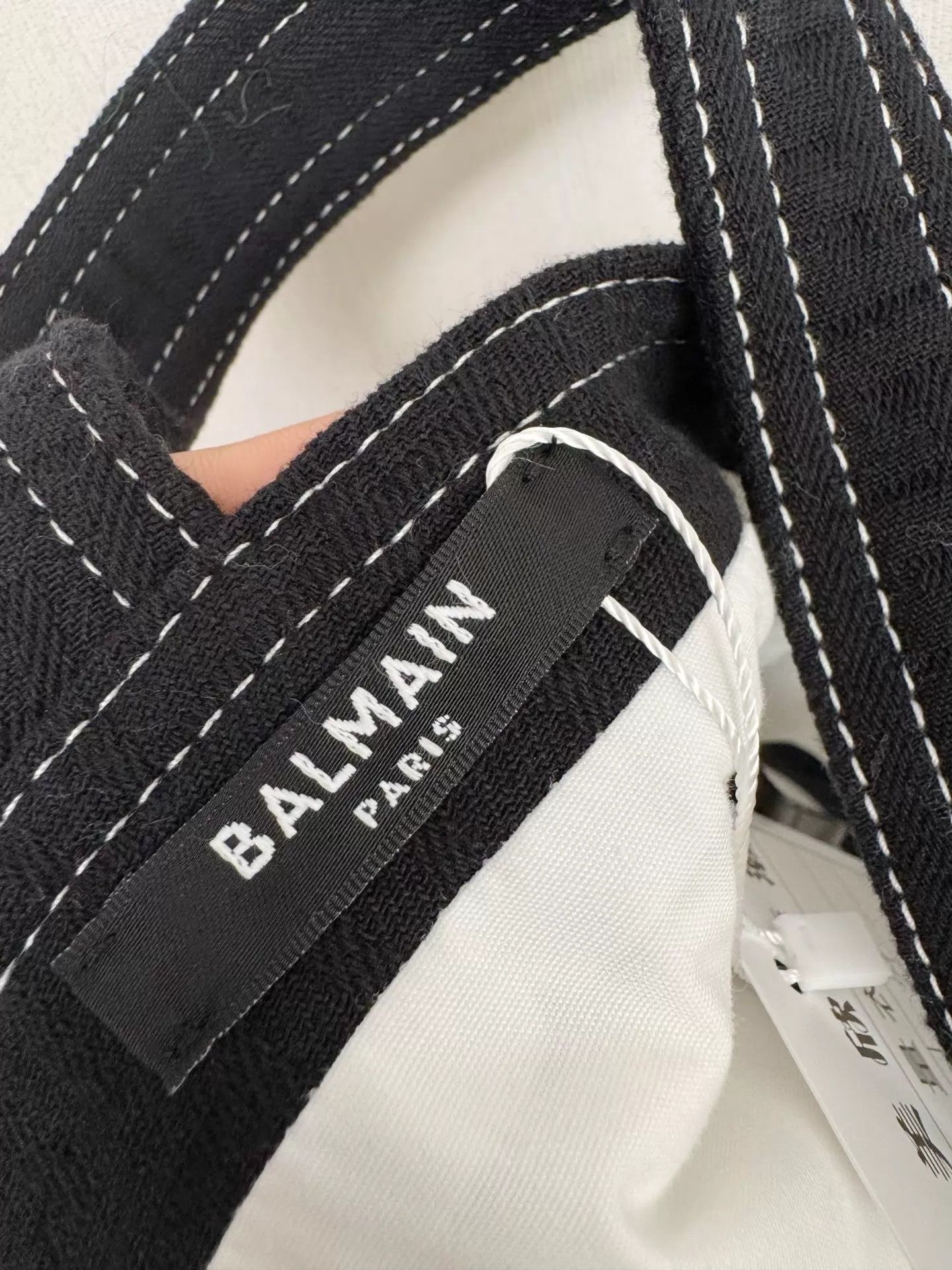 Balmain Balmain Women's Tank Top 34 (Worn Once) Size XXS / US 00 / IT 34 - 3 Thumbnail