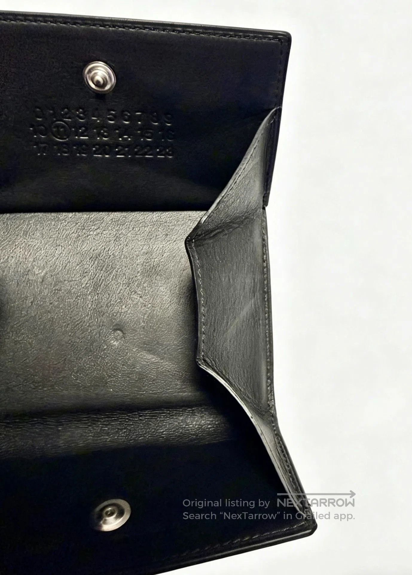 Maison Margiela Maison Martin Margiela Silver Leather Cardholder. Size ONE SIZE - 8 Thumbnail