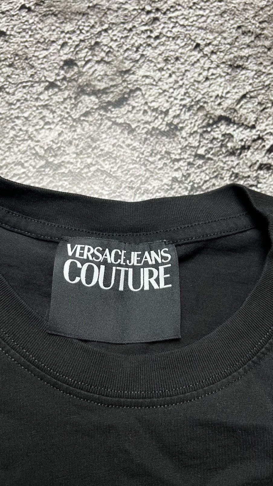 Versace Jeans Couture Versace jeans couture authentic big logo tee Size US XL / EU 56 / 4 - 9 Thumbnail