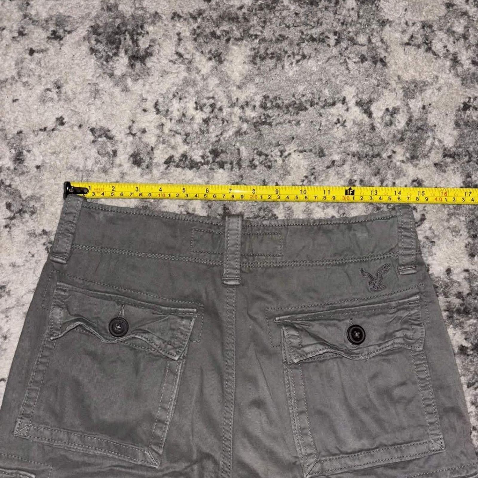 American Eagle Outfitters Y2K American Eagle Tactical Cargo Shorts Size US 28 / EU 44 - 8 Thumbnail