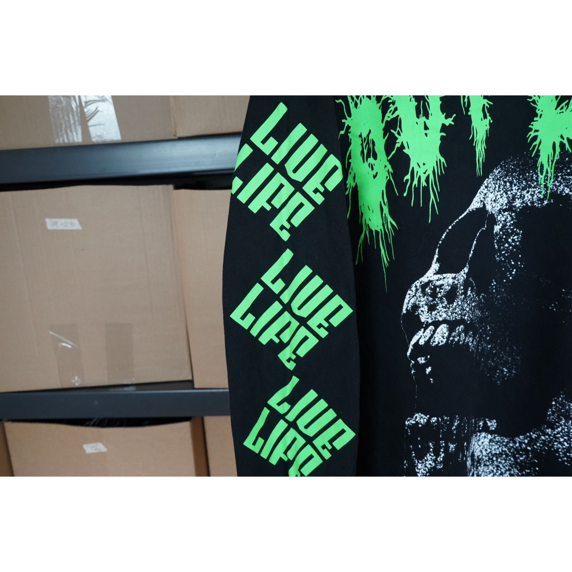 Other #287 Adika "Live Life" Skull Graphic Long Sleeve - Men's M Size US M / EU 48-50 / 2 - 4 Thumbnail
