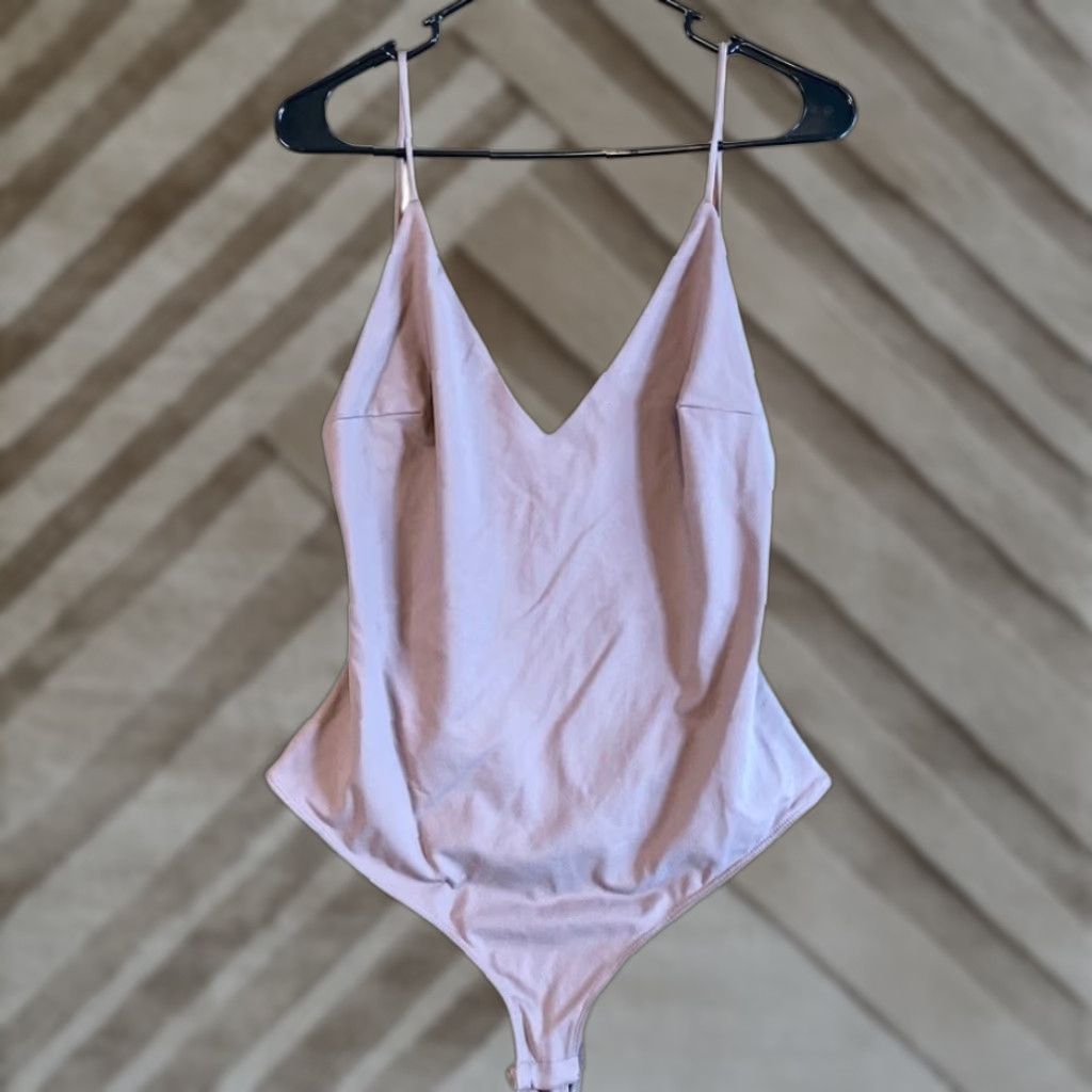 Vintage Intimately Free People Bodysuit Purple V Neck Criss Cross Strap Stretch L Women Size L / US 10 / IT 46 - 1 Thumbnail