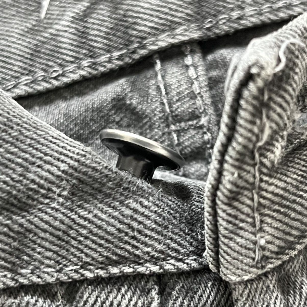 Levi's Vintage Clothing 90s Levi’s 501 Fade Black Sonic Lab Rebuild Slim Jeans Size US 30 / EU 46 - 9 Thumbnail