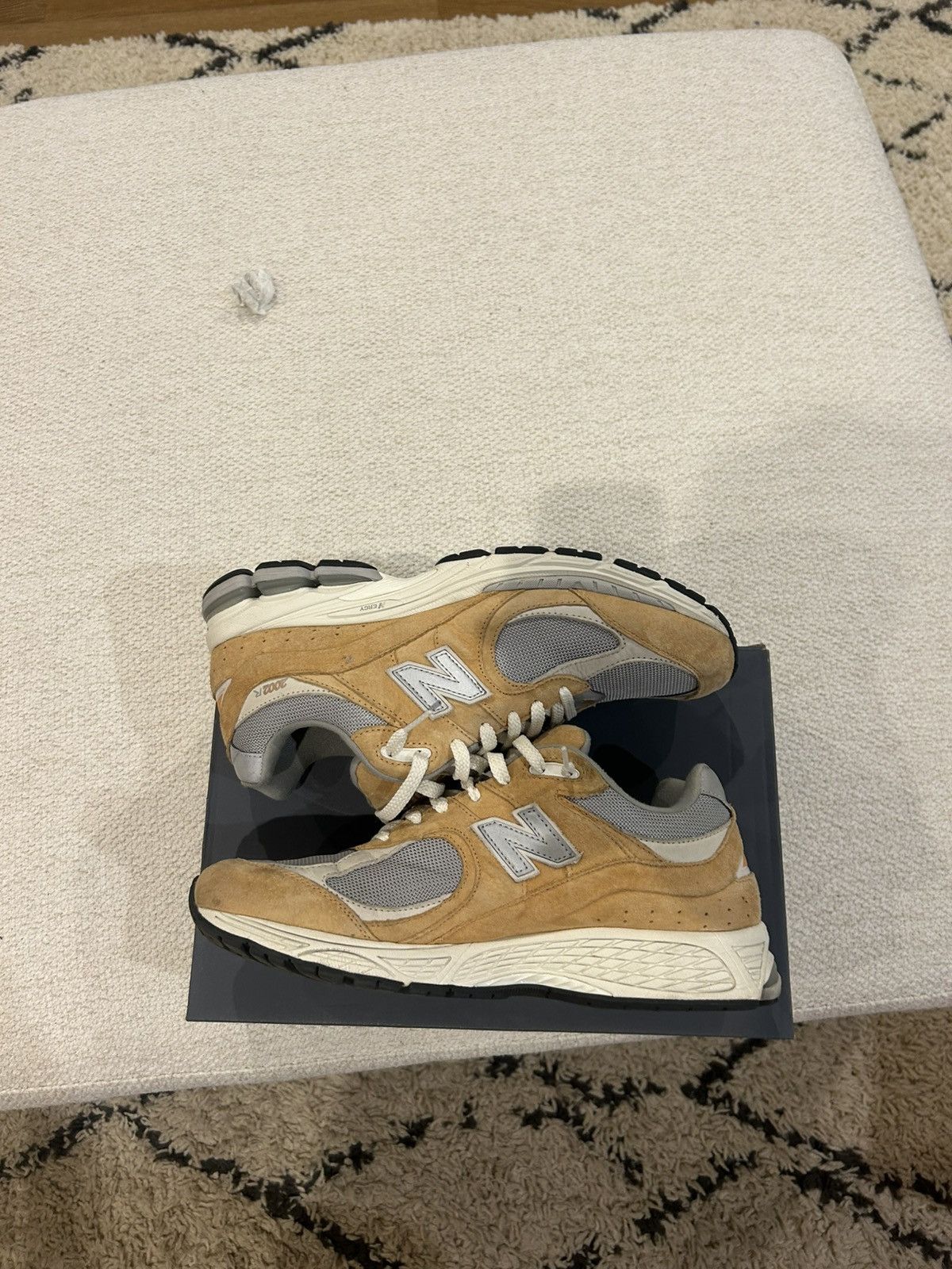 New Balance 2002r Sweet Caramel Size US 11 / EU 44 - 2 Thumbnail