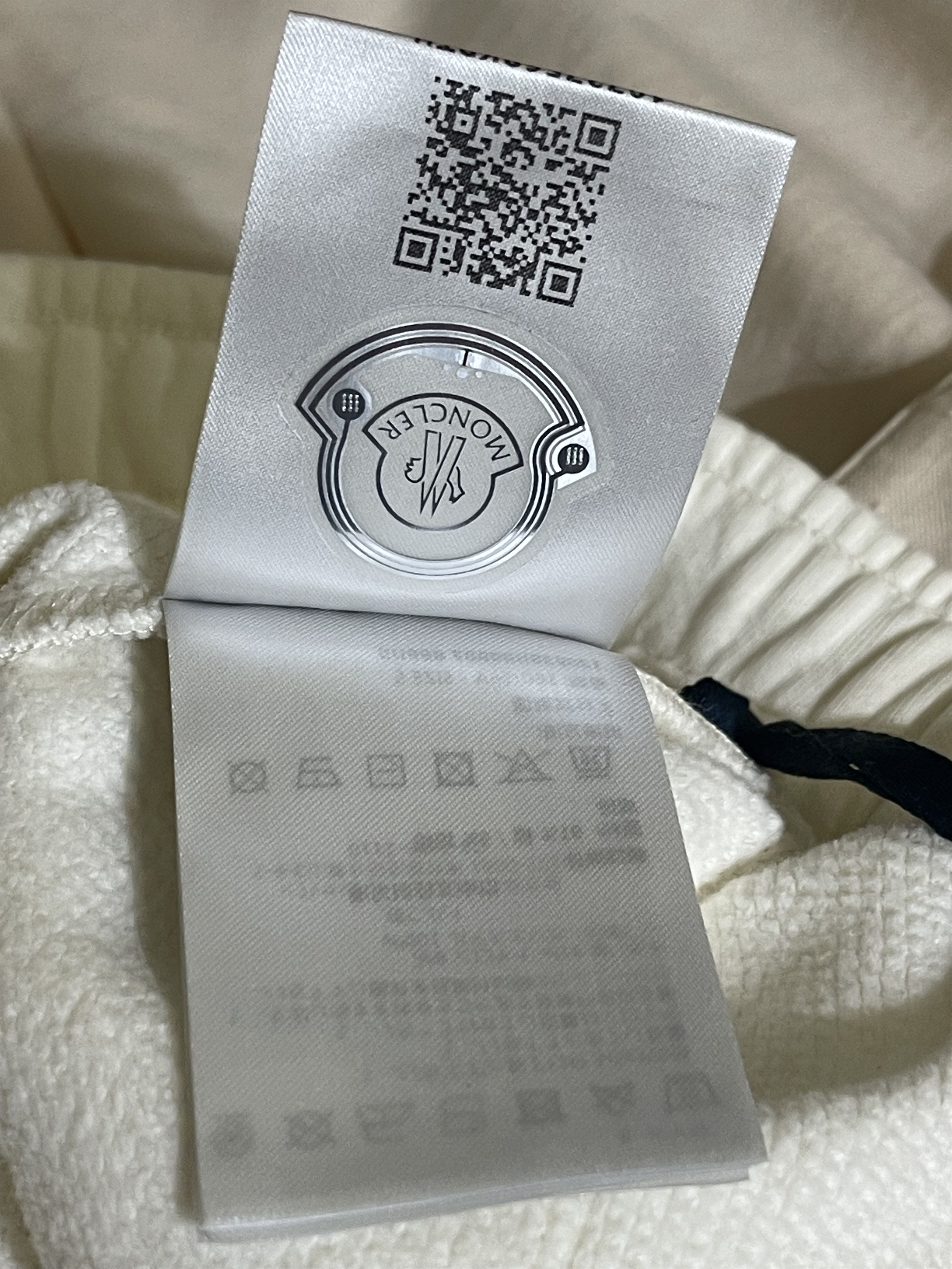 Moncler Moncler tracksuit jogger sweatpants Size US 28 / EU 44 - 16 Thumbnail