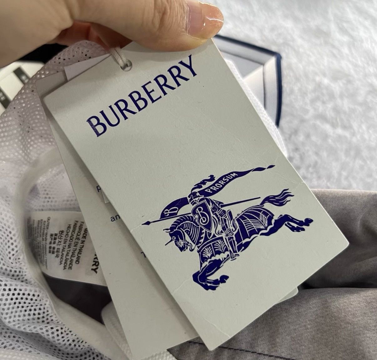 Burberry Burberry Shark Shorts J41 Size US 26 / EU 42 - 5 Thumbnail