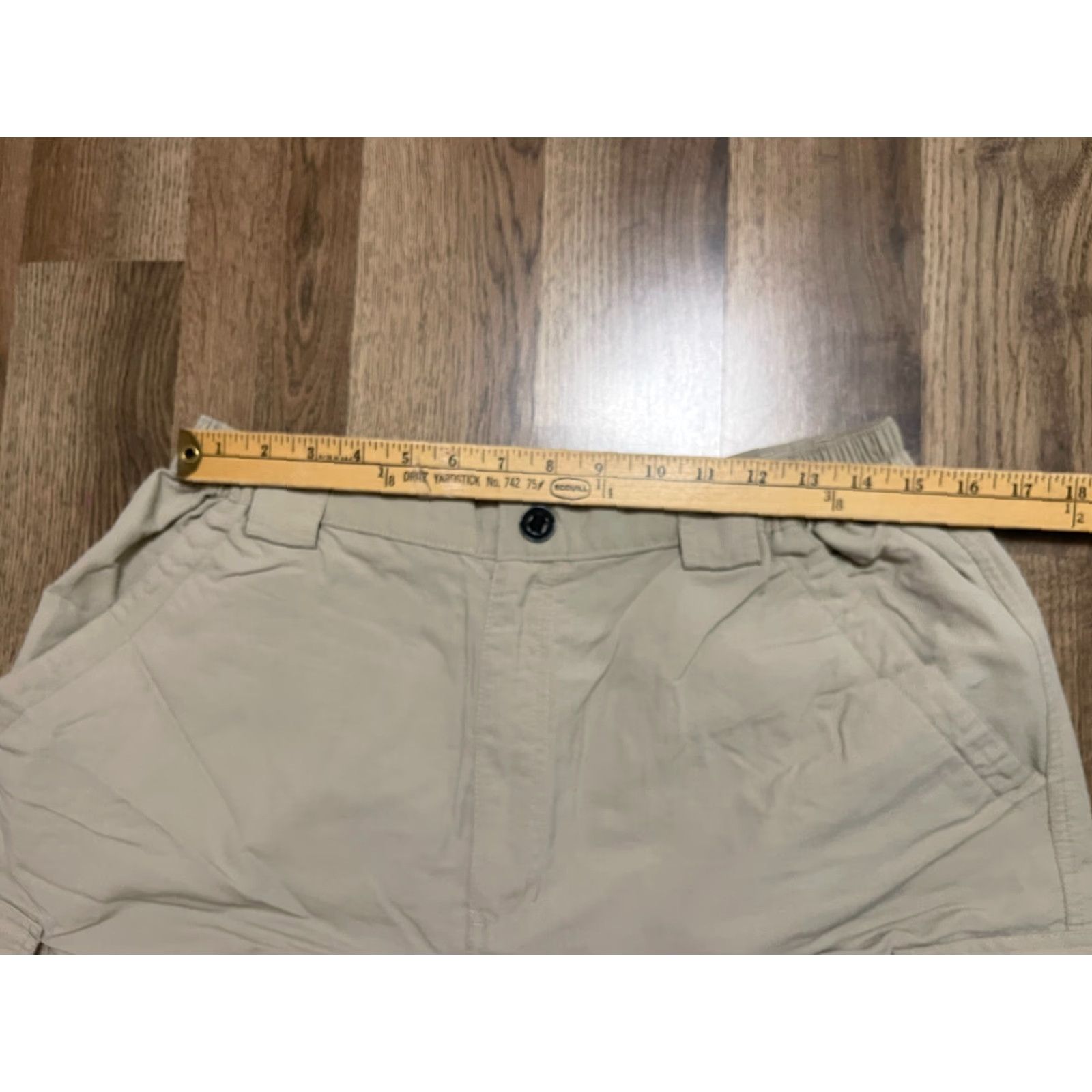 Vintage Reel Legends Performance Clothing Shorts Men Large Khaki Cargo Shorts Beige Modern Casual Cargo 50%? Size US 33 - 6 Thumbnail