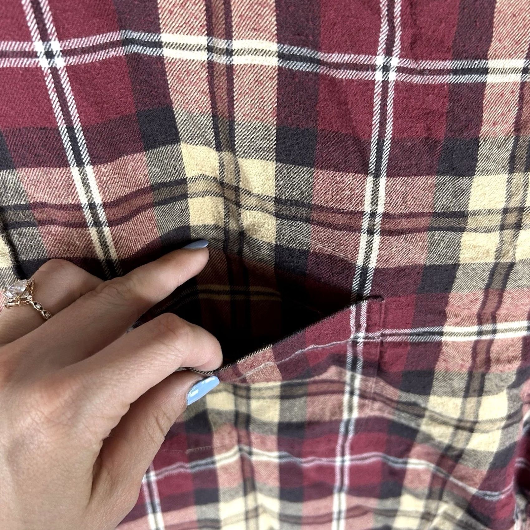 Brooks Brothers Brooks Brothers 346 Button-Up Flannel Shirt Men L Red Plaid Casual Long Sleeve Button-Down Collar Size US L / EU 52-54 / 3 - 6 Thumbnail