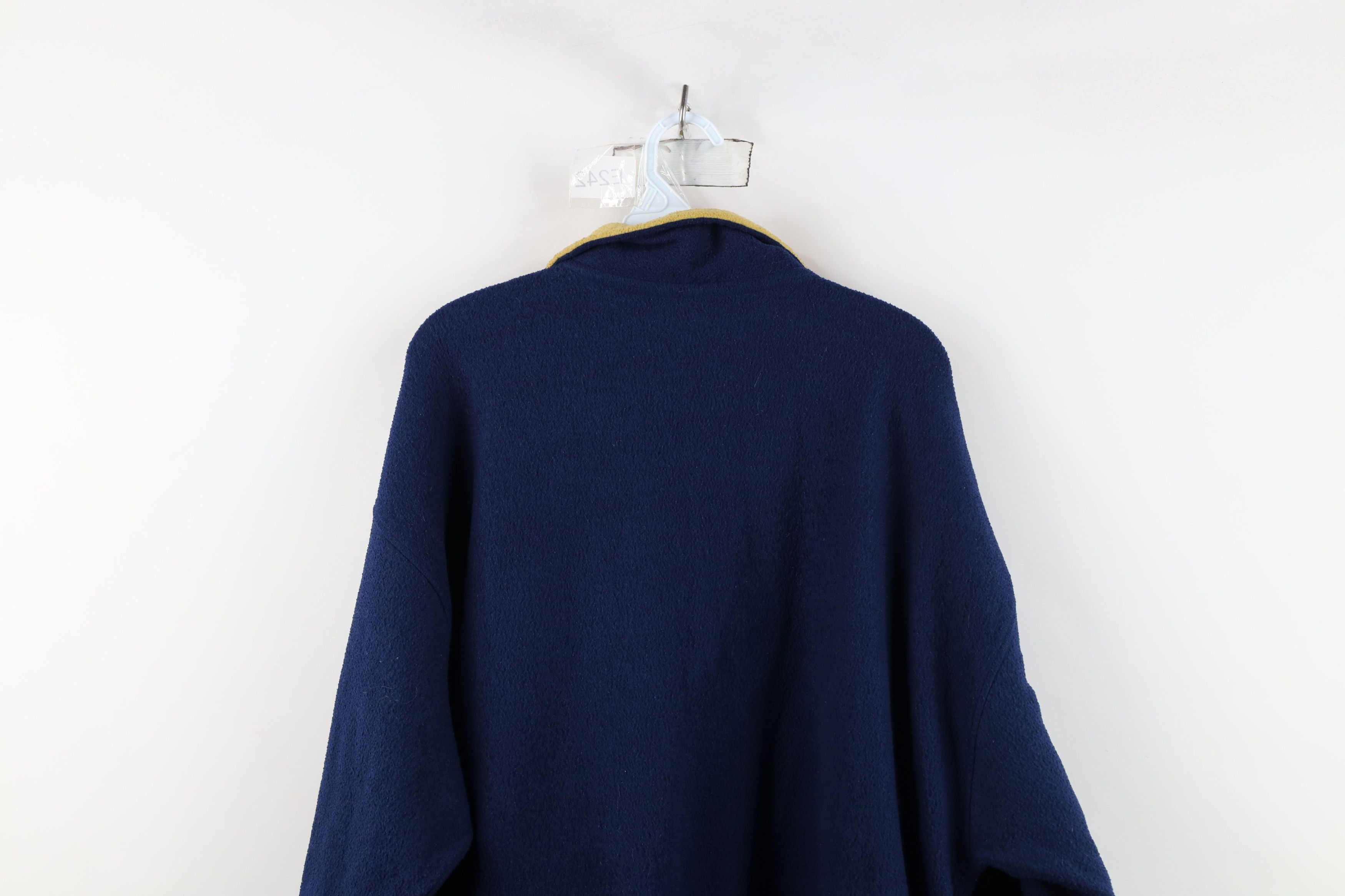 Vintage Vintage 90s Notre Dame University Half Zip Fleece Sweater Size US XXL / EU 58 / 5 - 11 Thumbnail