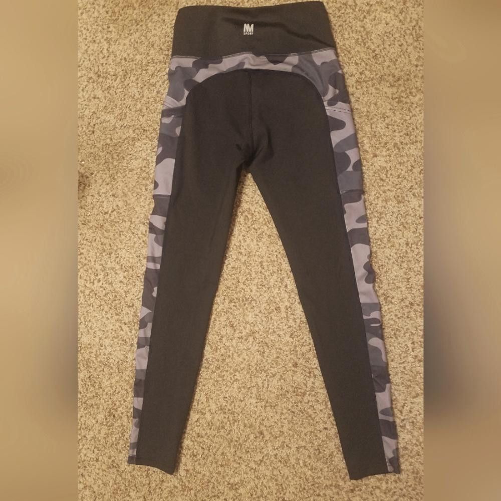 Designer Nicole Miller Sport Leggings Size Medium Size 32" / US 10 / IT 46 - 3 Thumbnail
