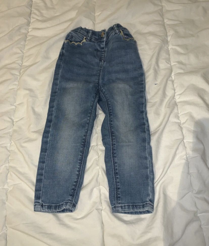 Other Jean pour petite fille Size 26" / US 2 / IT 38 - 1 Thumbnail