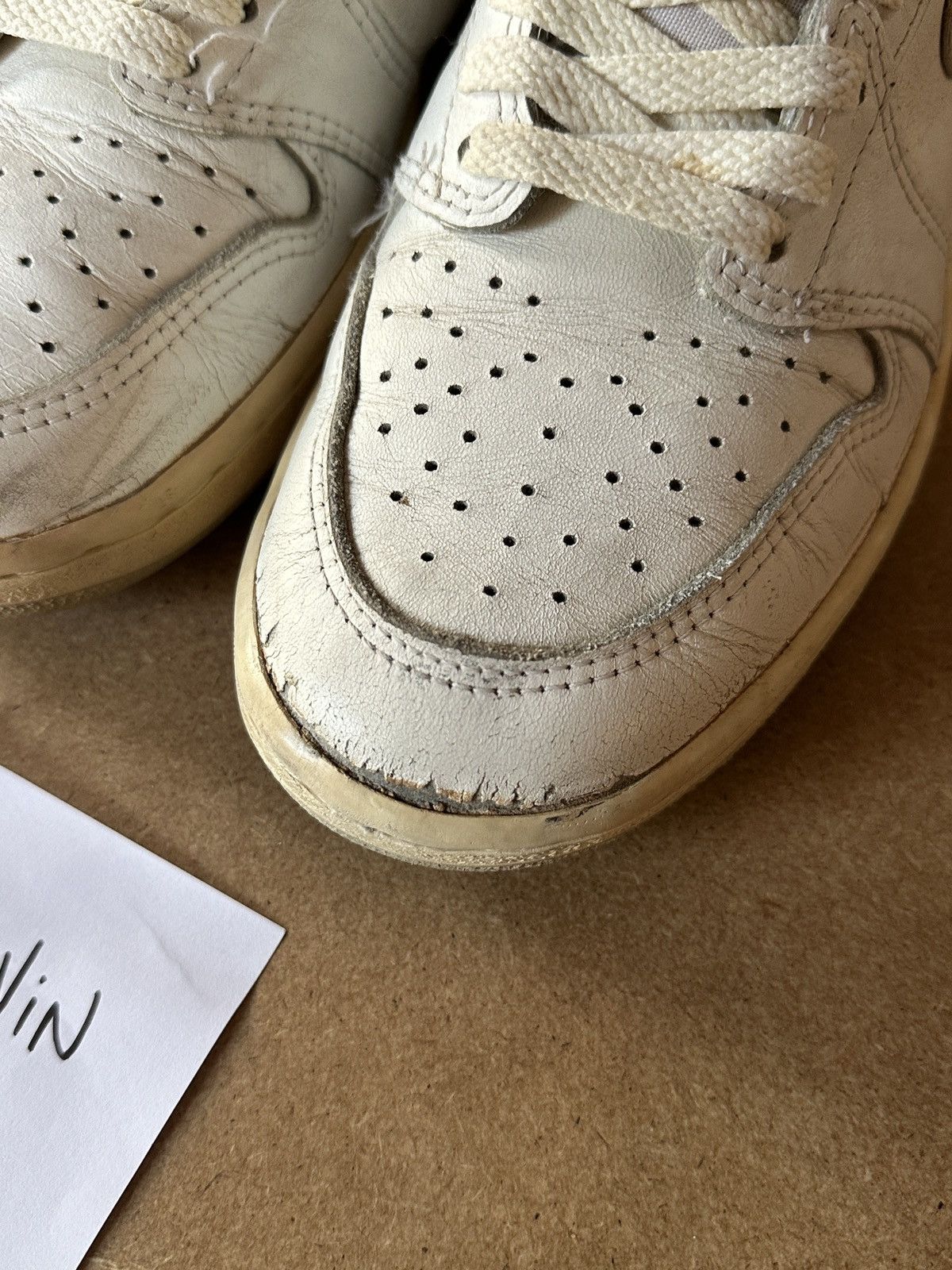 Jordan Brand Jordan 1 OG Neutral grey 1985 Size US 8 / EU 41 - 5 Thumbnail