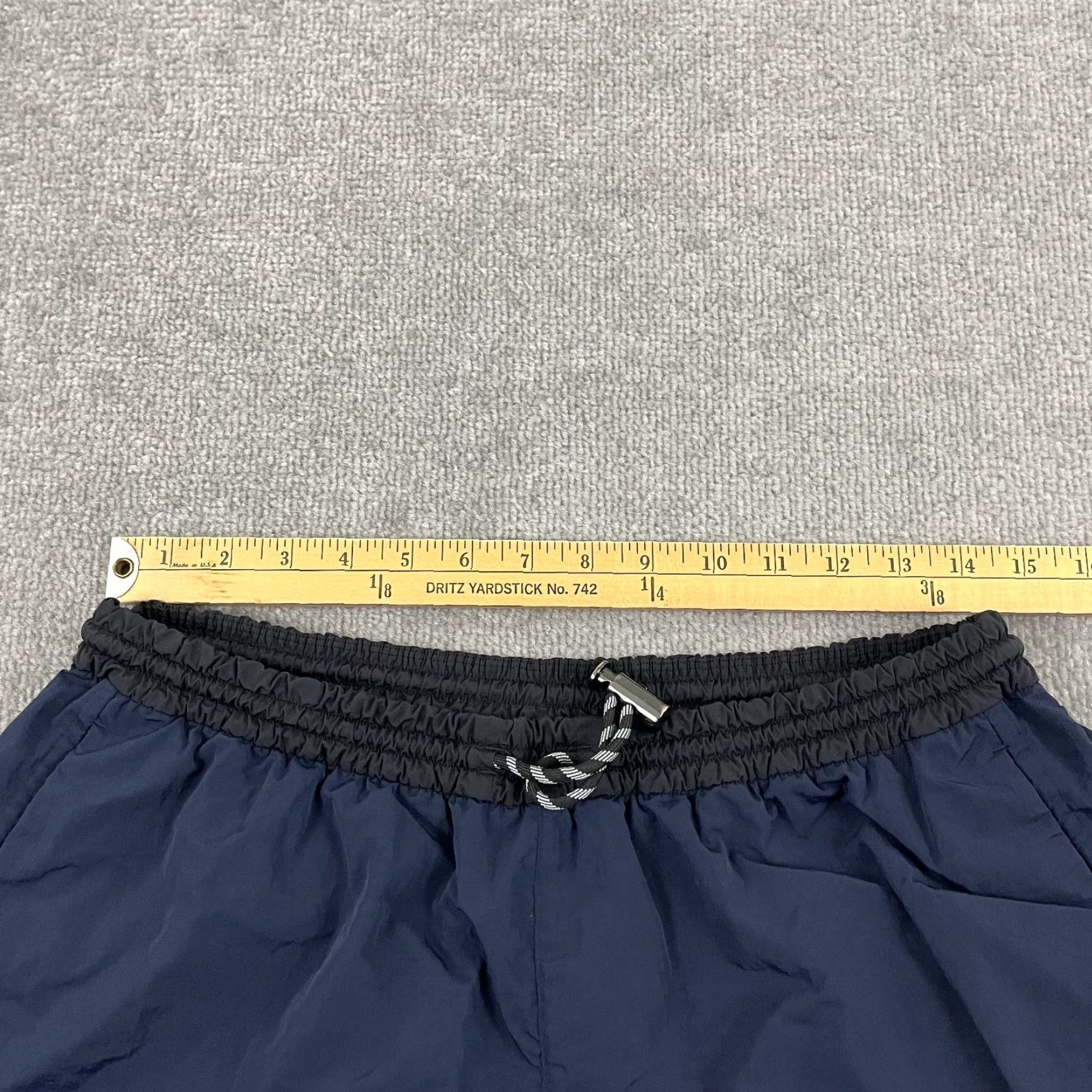 Lululemon Lululemon Evergreen Shorts Womens Size 8 Activewear Casual Water Repellent Nylon Windproof 4.5" Size 30" / US 8 / IT 44 - 7 Thumbnail