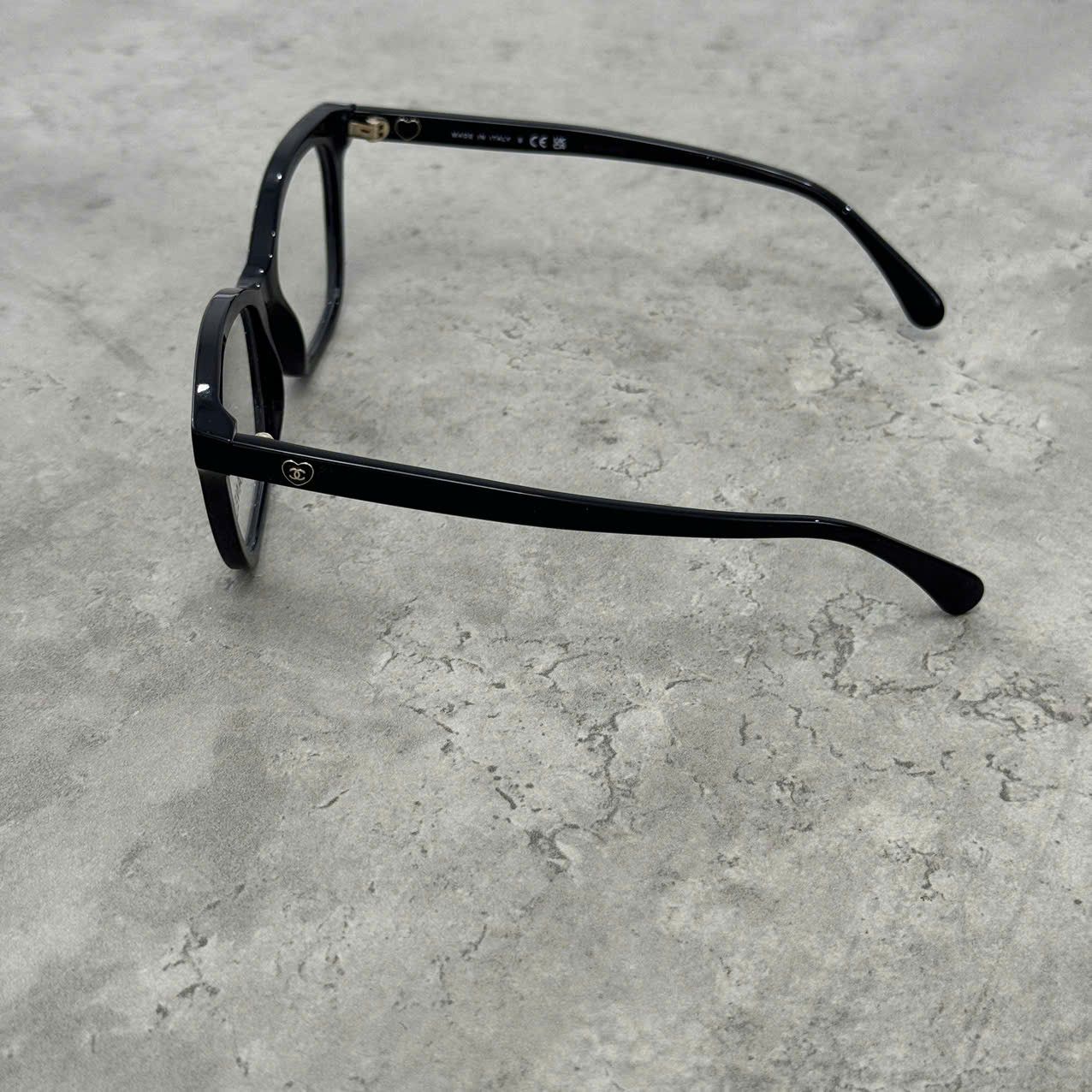 Chanel CHANEL 0CH3463 C622 Sunglasses BLACK Size ONE SIZE - 4 Thumbnail