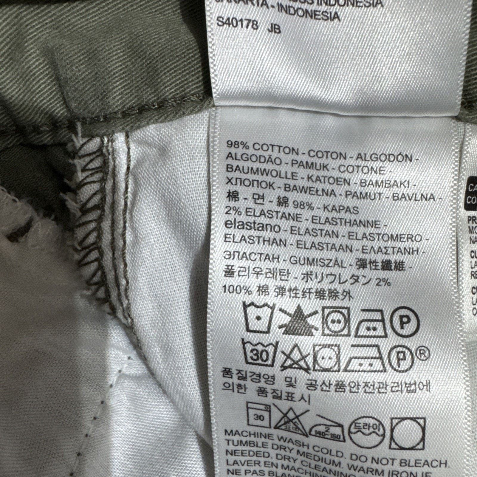 Levi's Levis Shorts Womens 28 Cargo Utility Streetwear Preppy Y2K Size 28" / US 6 / IT 42 - 11 Thumbnail