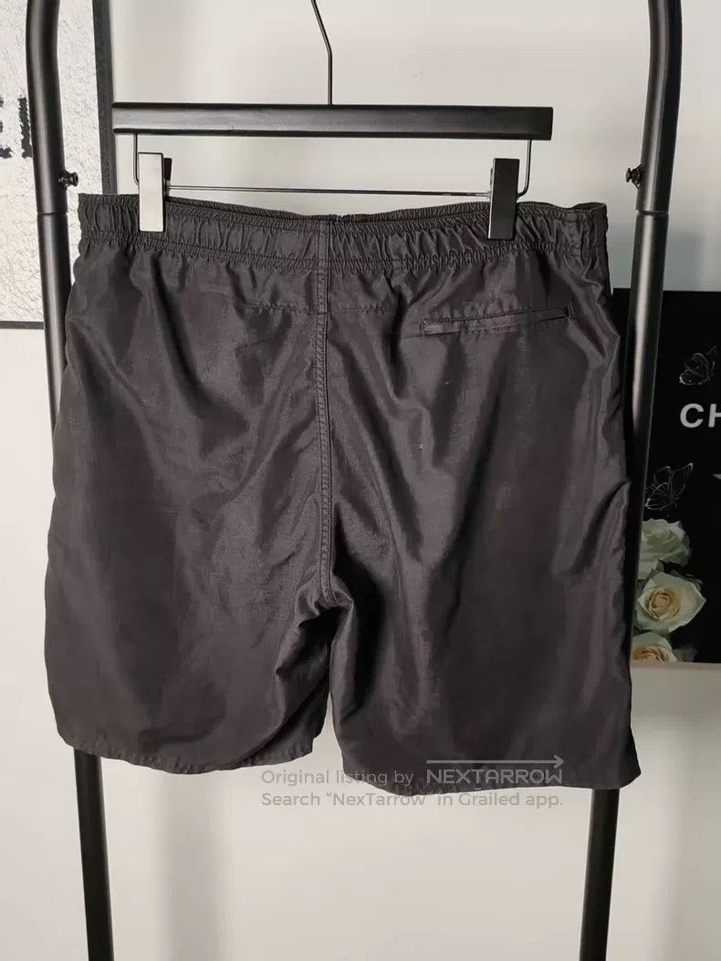 Givenchy Givenchy SizeM Slogan Shorts Size US 31 - 2 Thumbnail