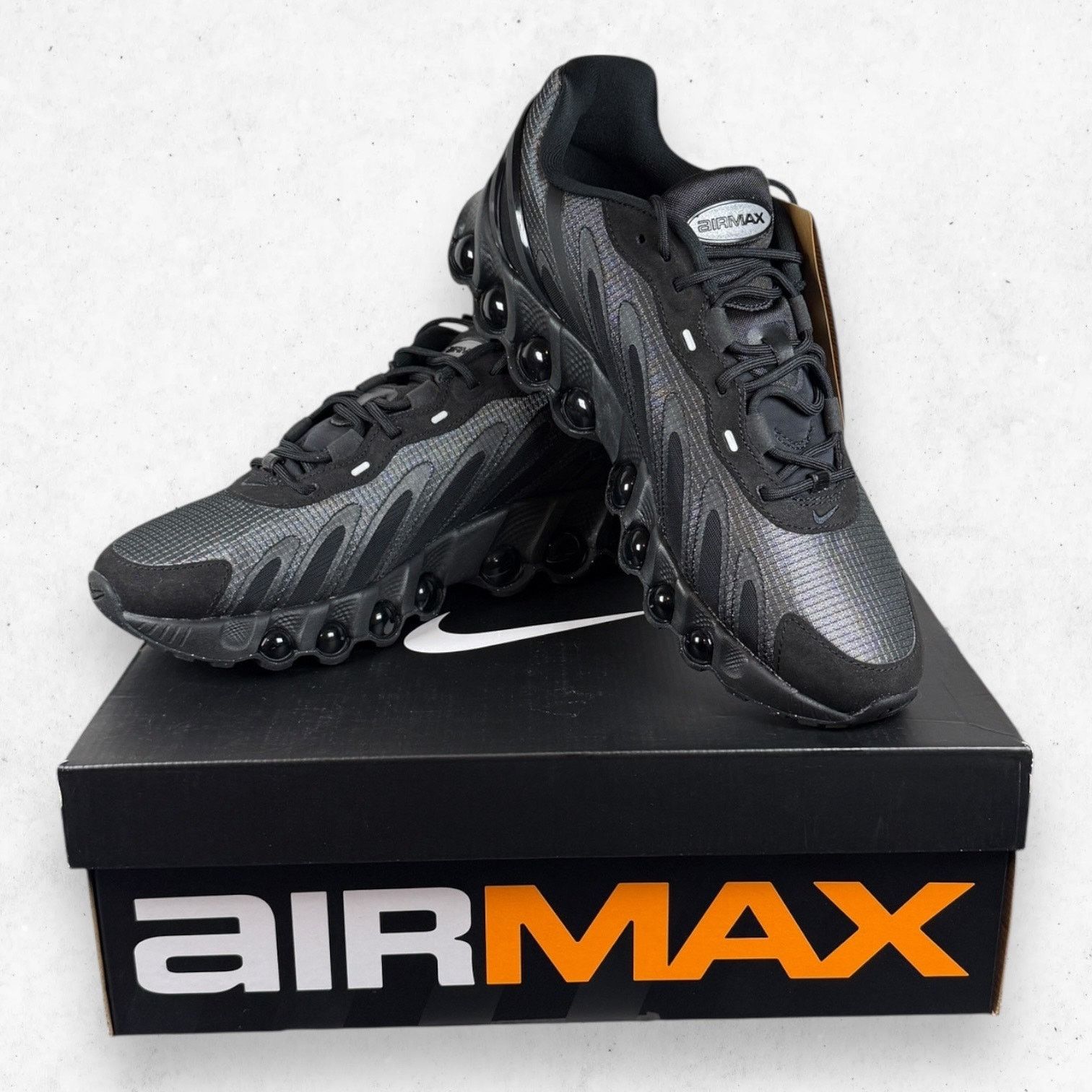 Nike Nike Air Max DN8 SE Black/Dark Grey Mens Size 10 NIB Size US 10 / EU 43 - 1 Thumbnail