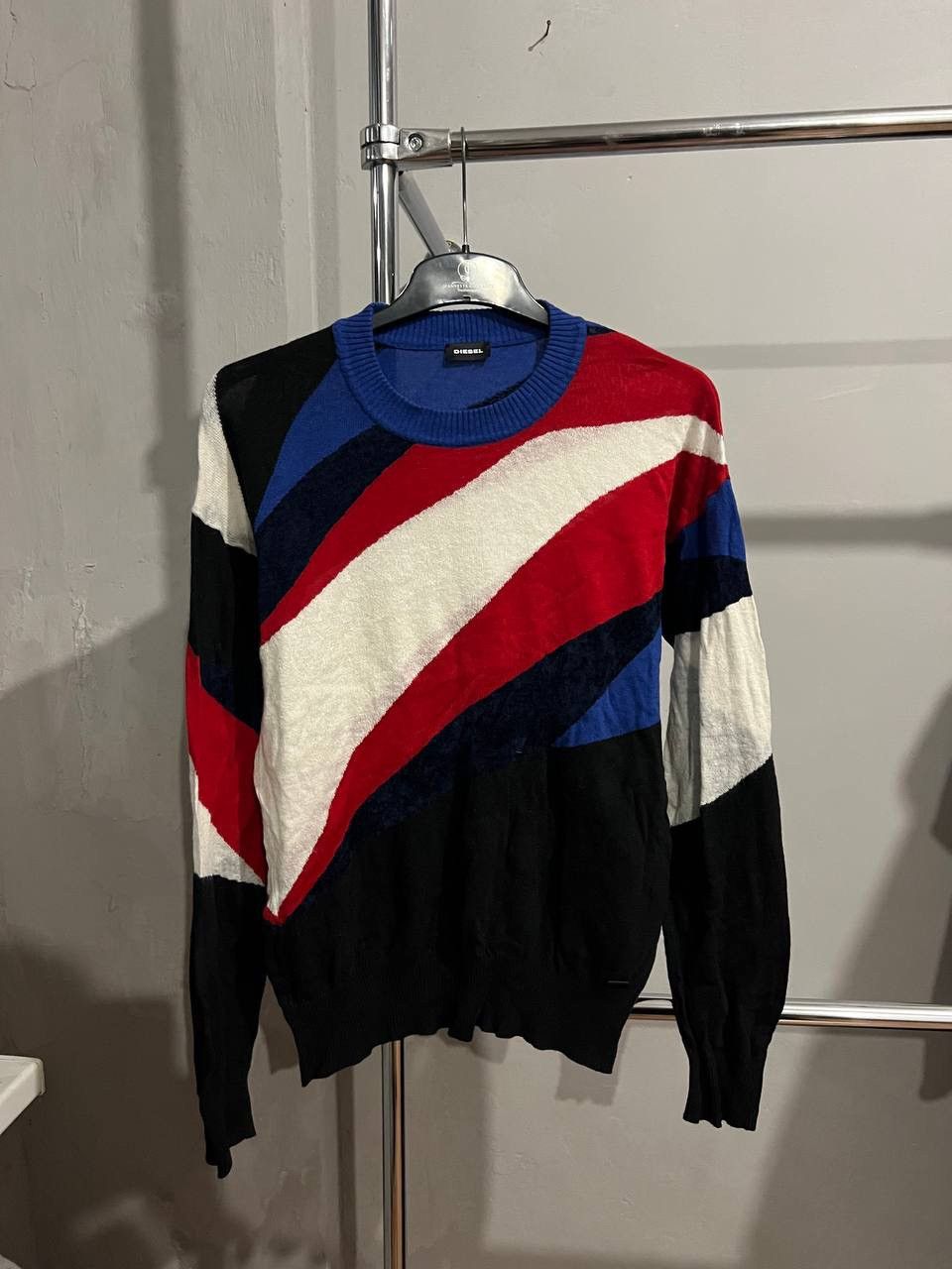 Diesel DIESEL ABSTRACT MENS COLORFUL KNIT FASHION CRAZY SWEATER L Size US L / EU 52-54 / 3 - 4 Thumbnail