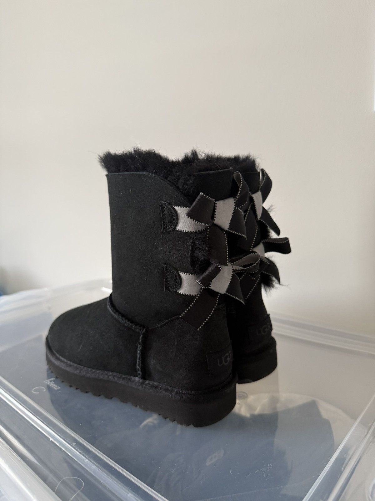 Ugg Ugg boots with ribbons Size US 7 / IT 37 - 1 Thumbnail