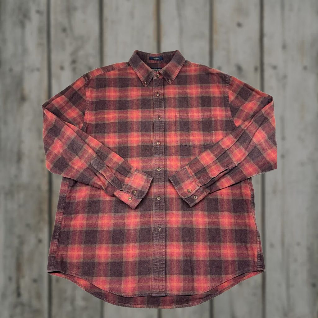 Pendleton Pendleton Flannel Shirt Mens Large Red Plaid 100% Cotton Button-Up Long Sleeve Casual Workwear Hiking Pocket Western Modern - Mens Size US L / EU 52-54 / 3 - 1 Thumbnail
